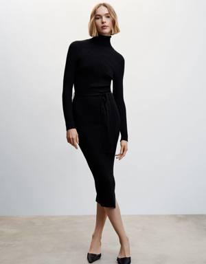 Ribbed dress with knot detail