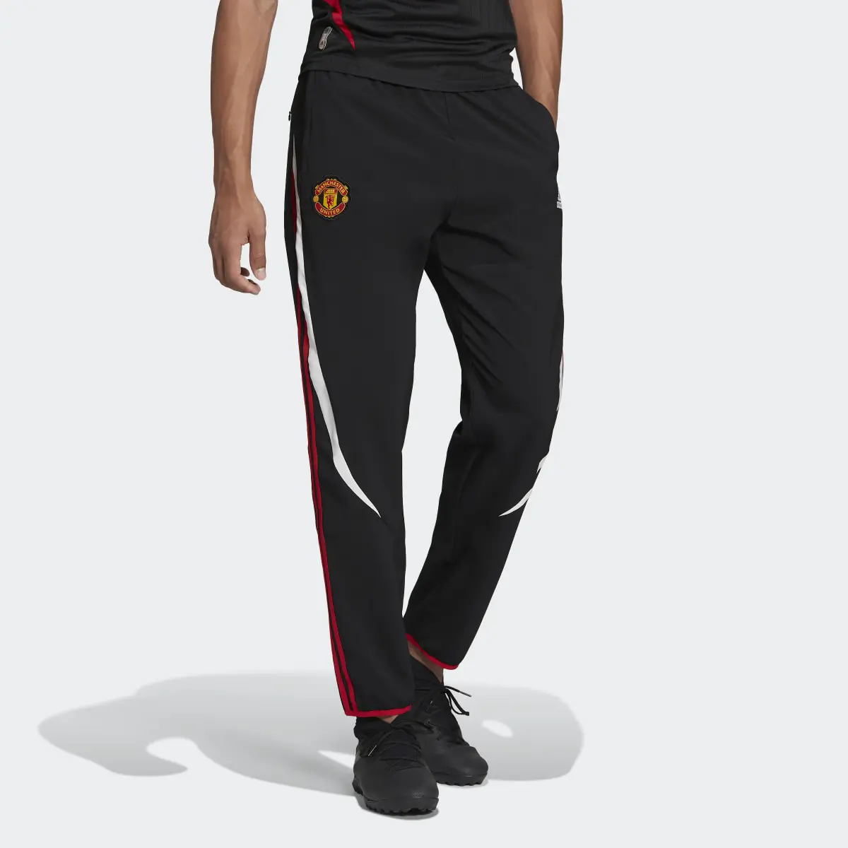 Adidas Manchester United Teamgeist Woven Tracksuit Bottoms. 1