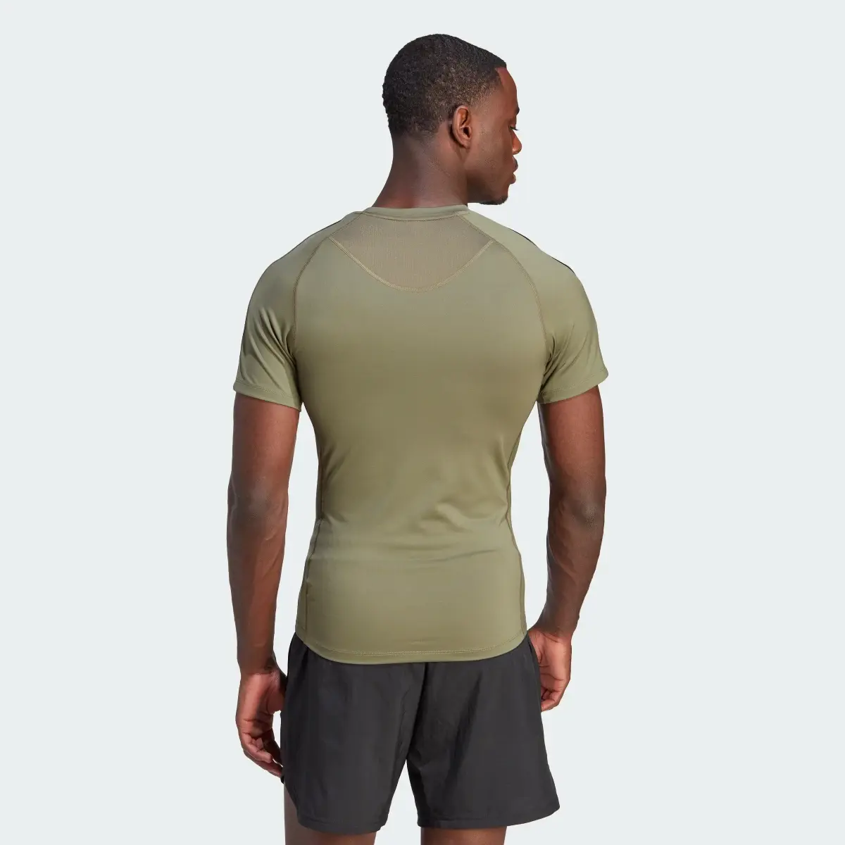 Adidas Playera De Entrenamiento Techfit 3 Franjas. 3