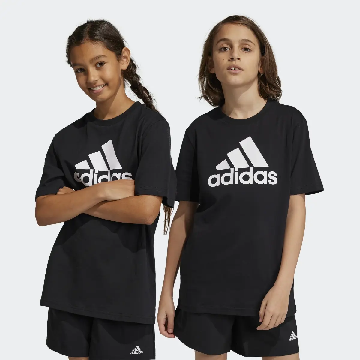 Adidas T-shirt de Algodão Essentials. 1