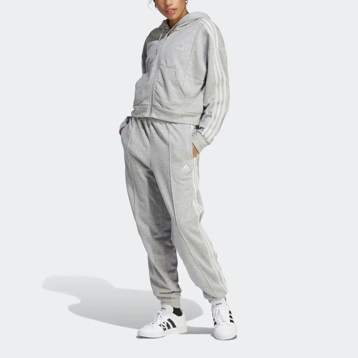 Adidas Energize Track Suit. 1