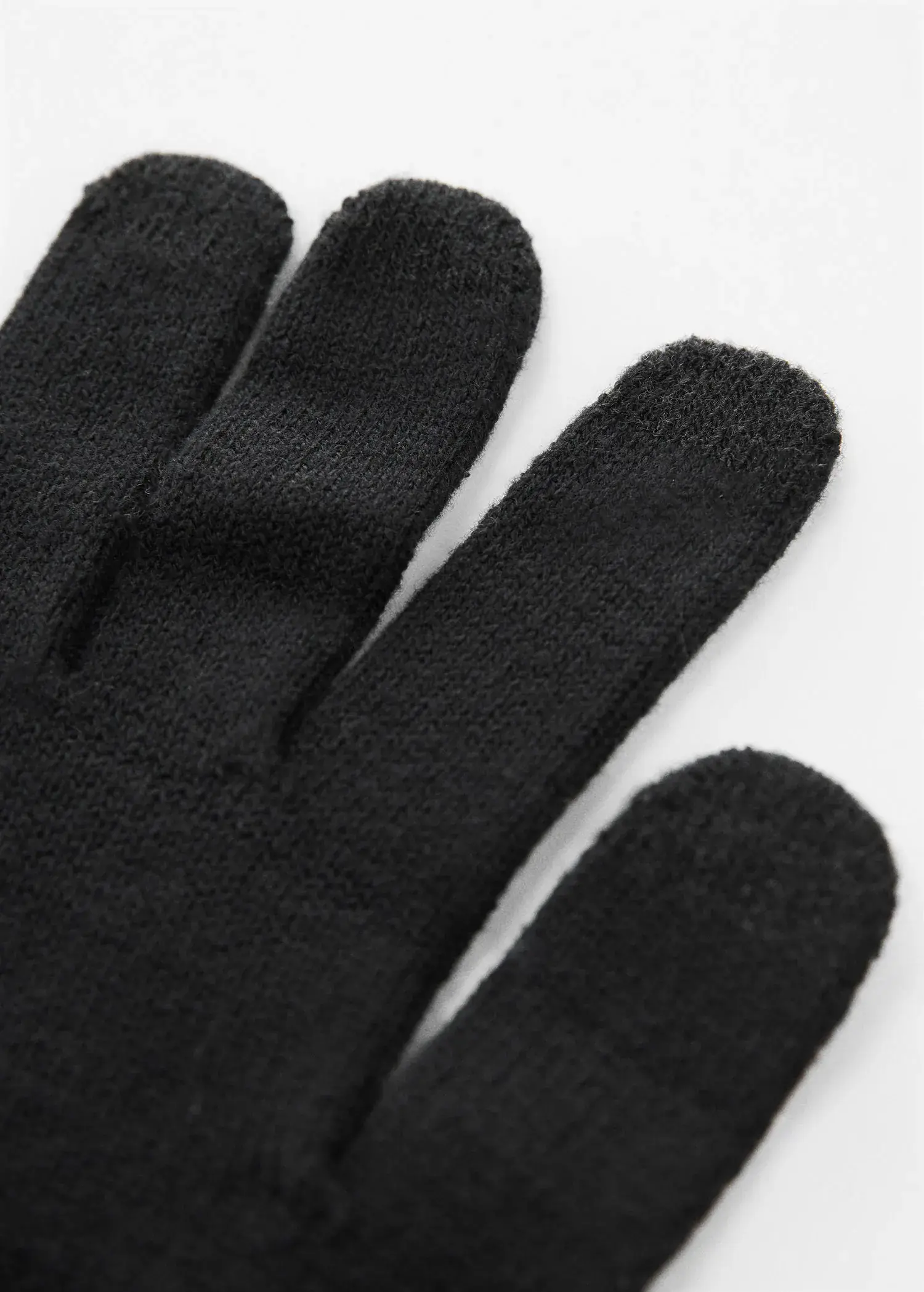 Mango Touchscreen knitted gloves. 2