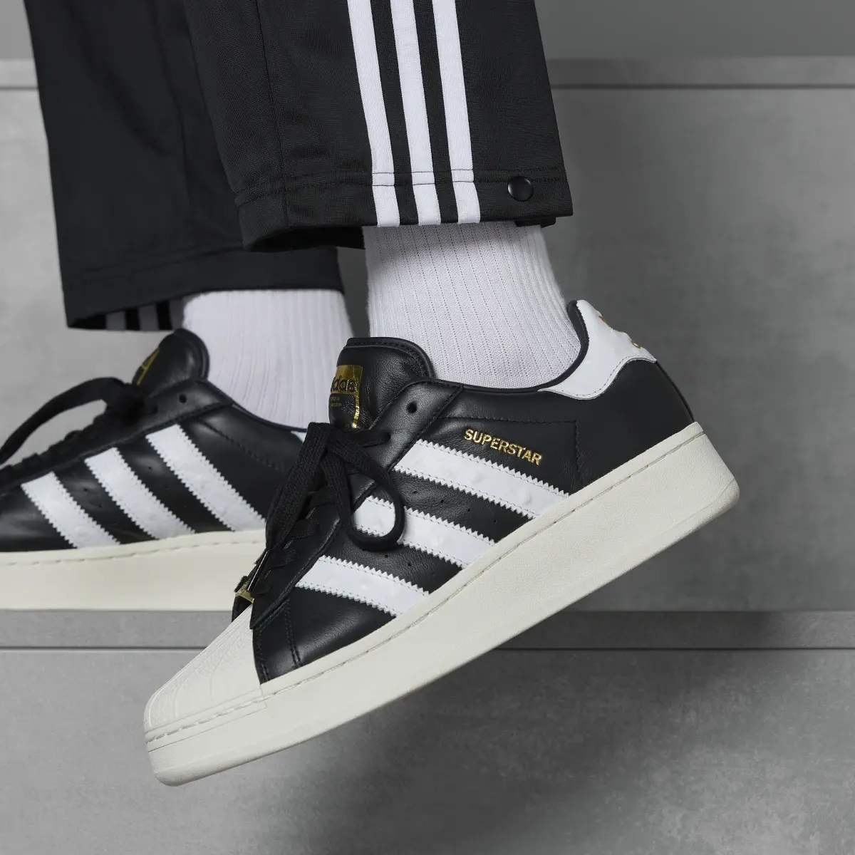 Adidas SUPERSTAR XLG. 2