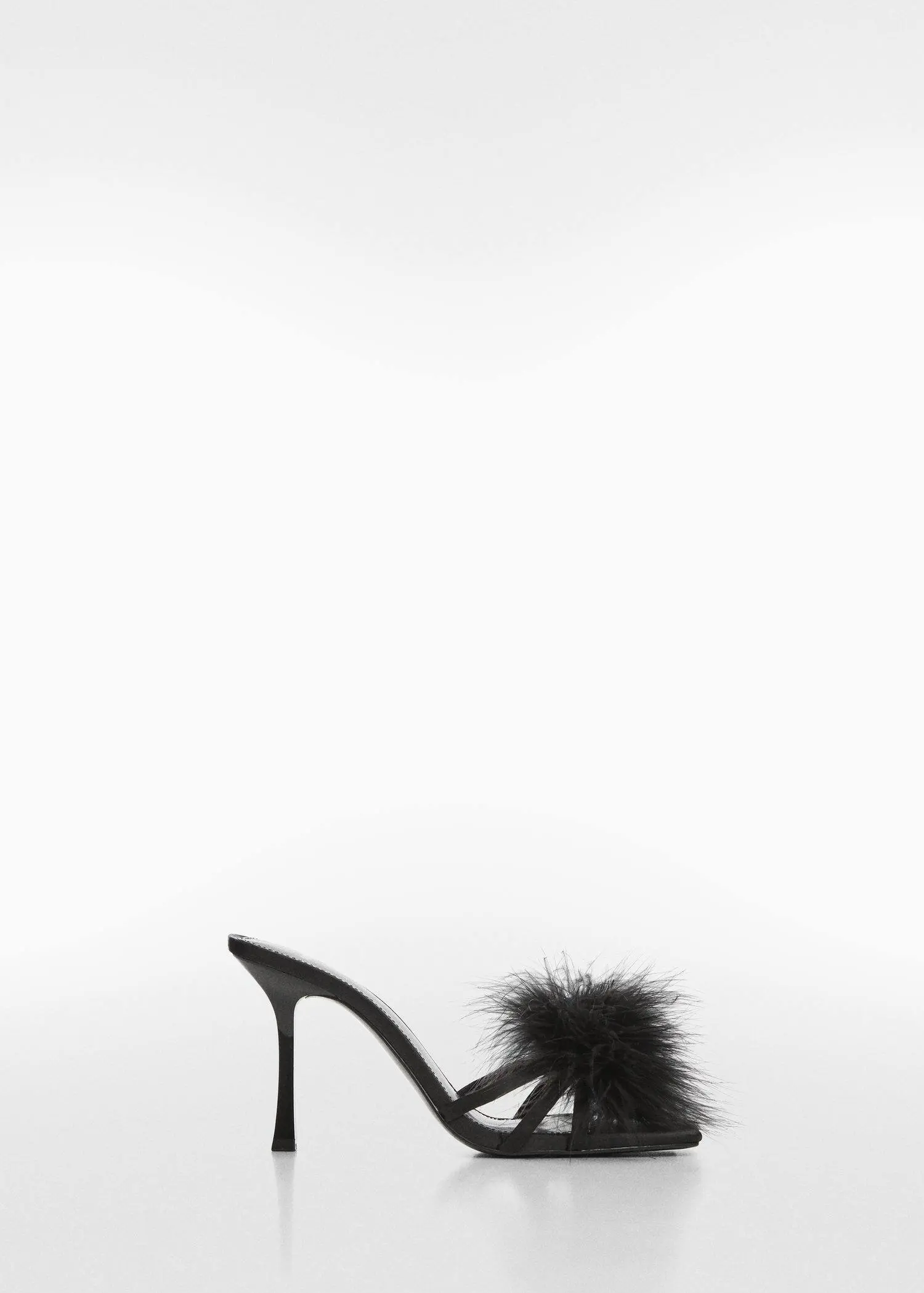 Mango Sandals with feather decoration. 1