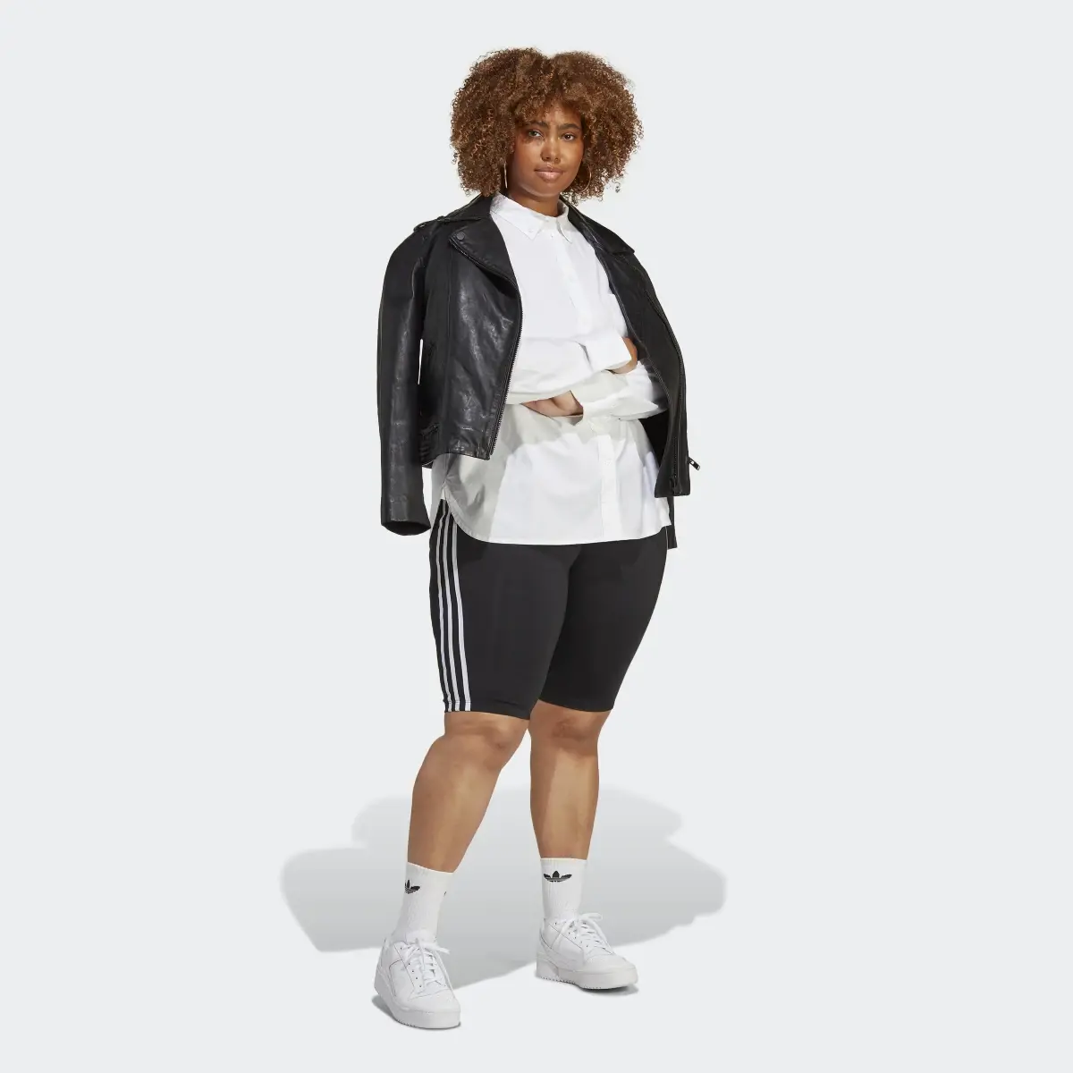 Adidas Calções com Cintura Subida Adicolor Classics (Plus Size). 3