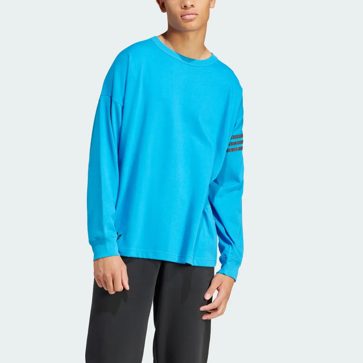 Adidas Koszulka Street Neuclassic Long Sleeve. 1