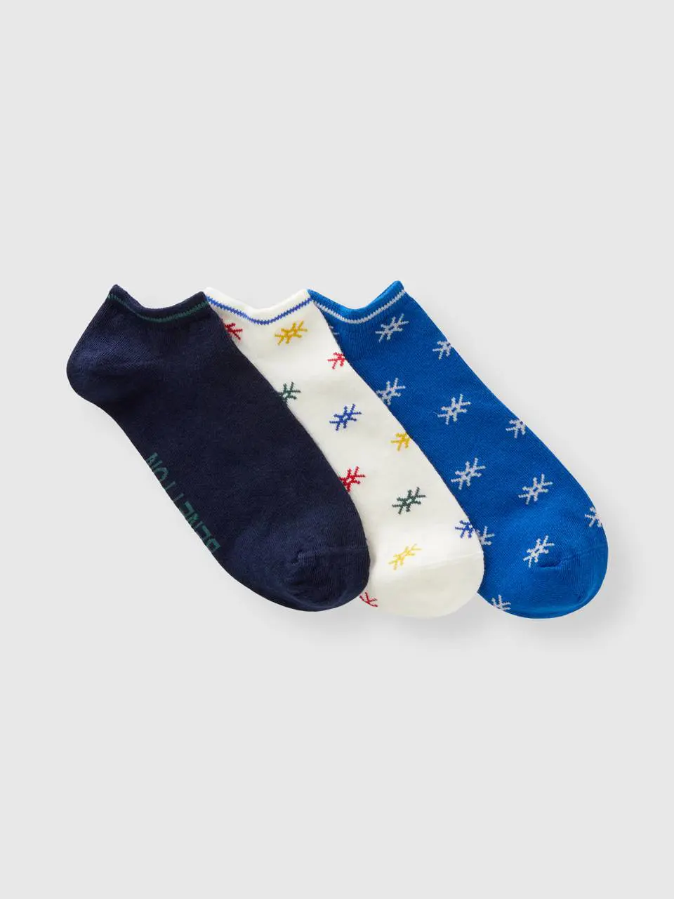 Benetton three pairs of socks with logo. 1