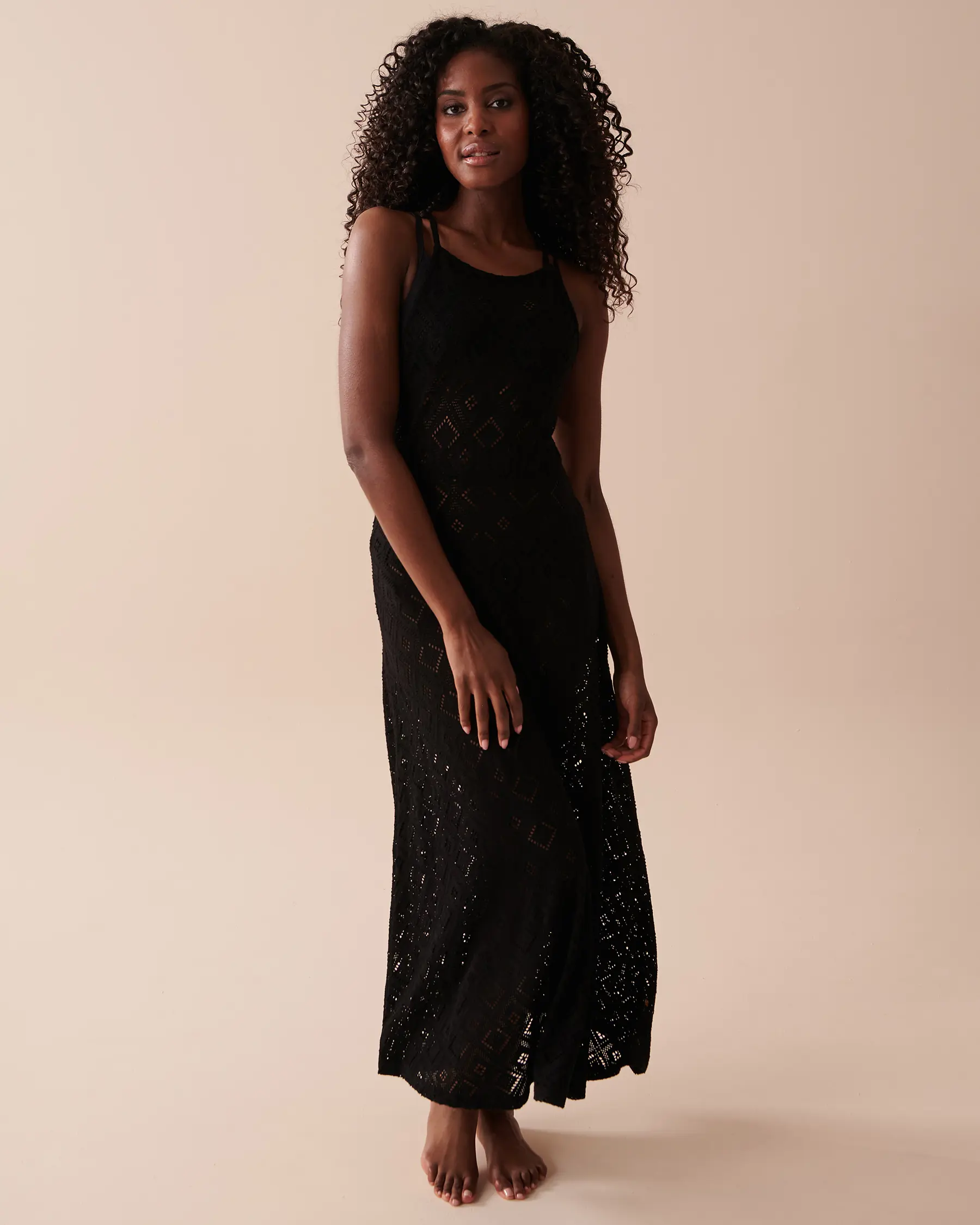 La Vie en Rose Crochet Long Dress. 3