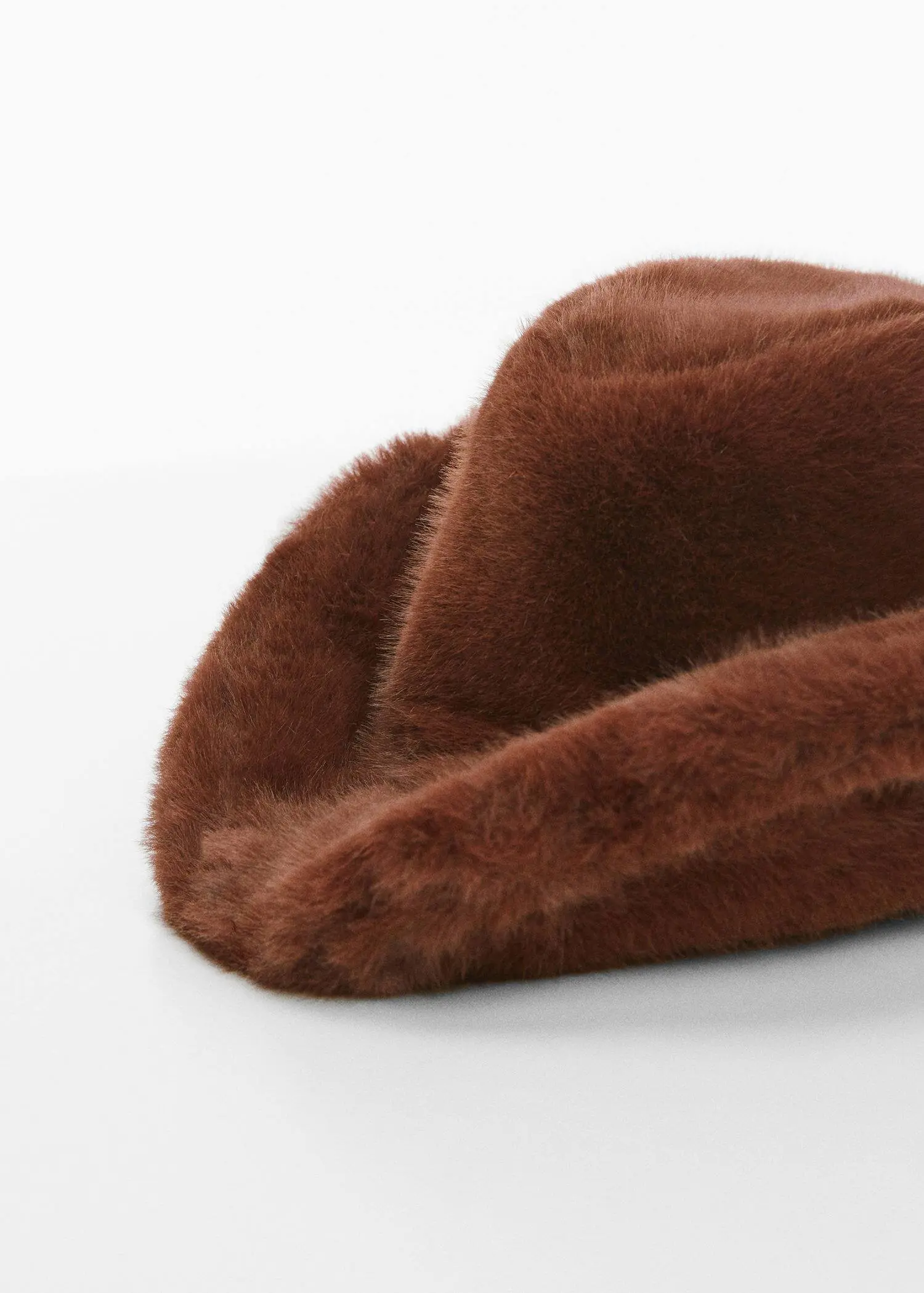 Mango Fur-effect cowboy hat. 3