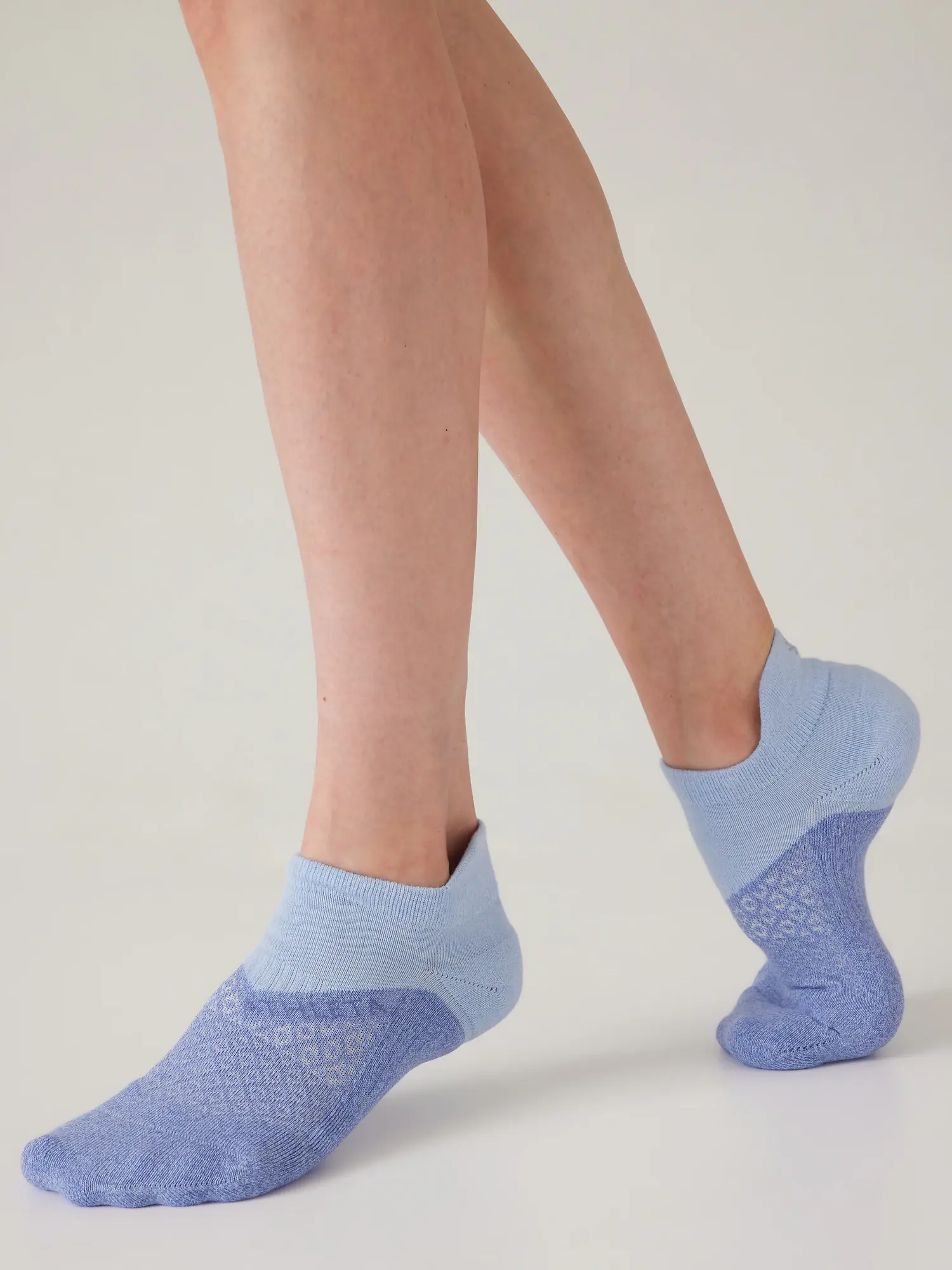 Athleta Everyday Ankle Sock blue. 1