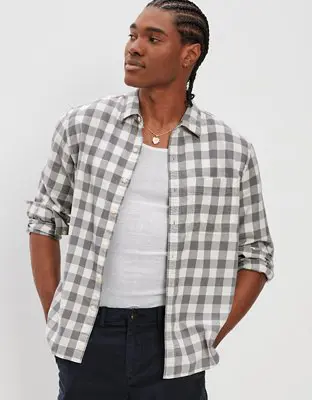 American Eagle Everyday Plaid Button-Up Shirt. 1