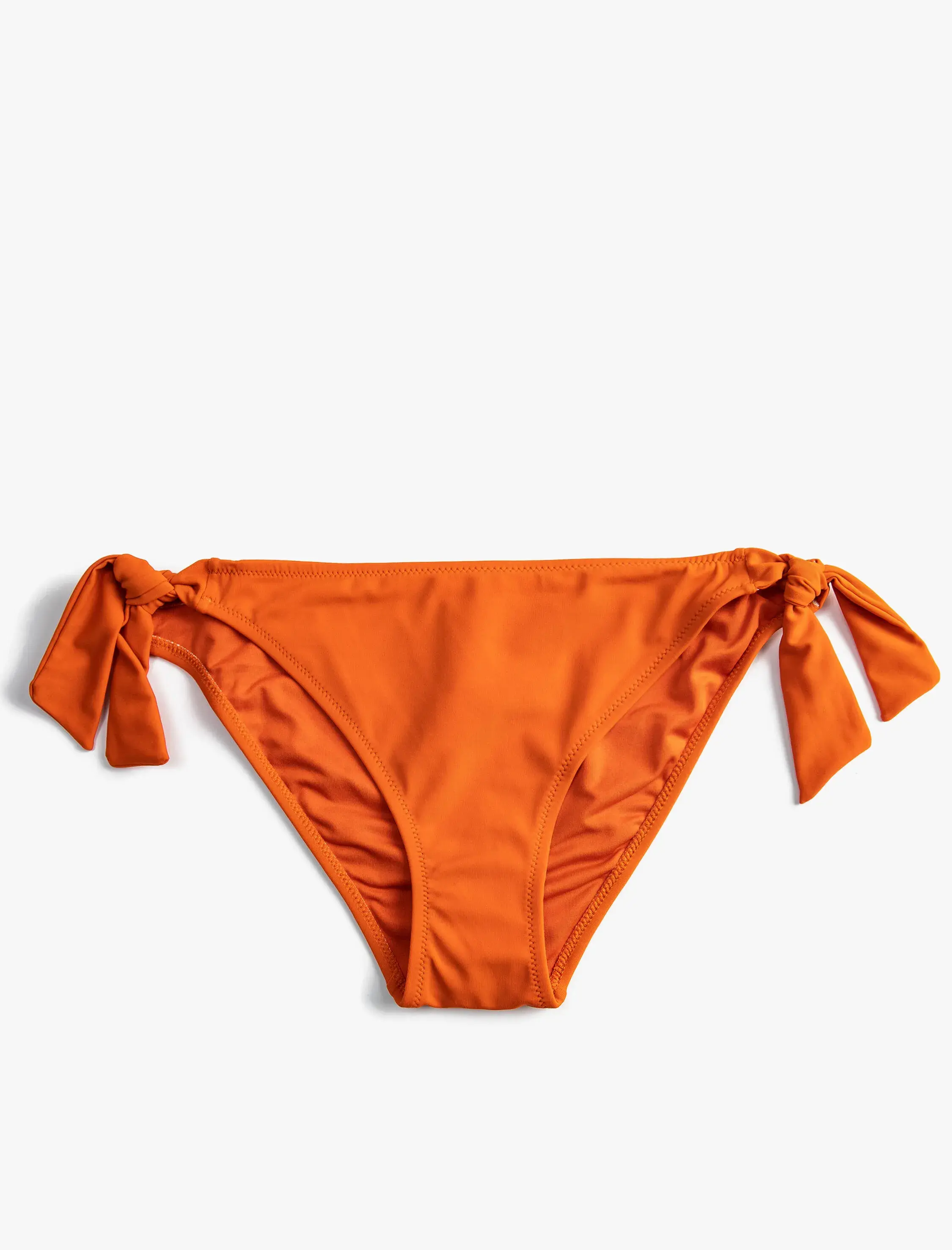 Koton Bikini Altı Normal Bel Yanları Bağlama Detaylı. 1
