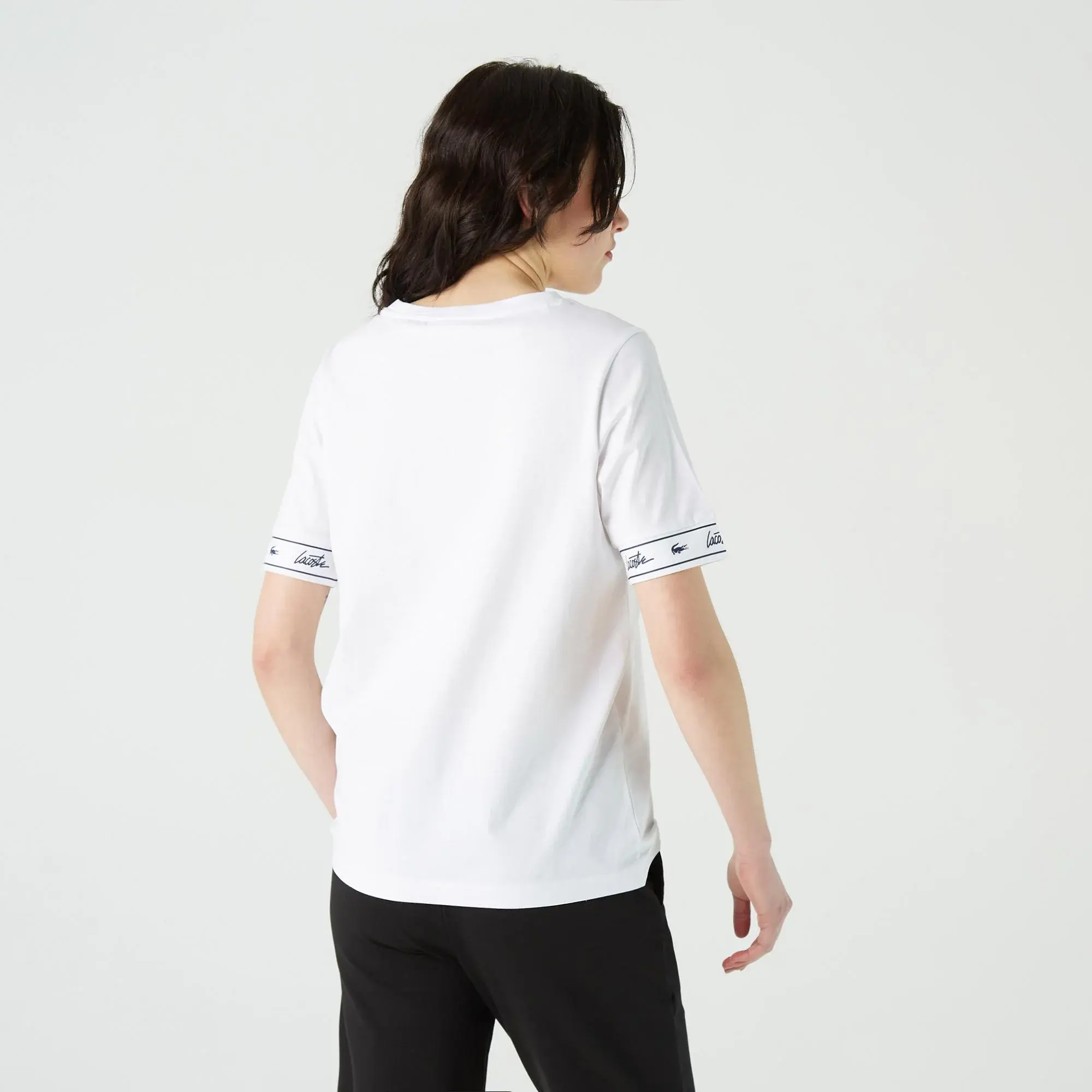 Lacoste Kadın Slim Fit Bisiklet Yaka Baskılı Beyaz T-Shirt. 2