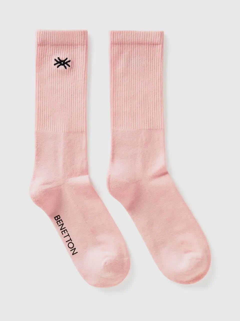 Benetton socks with embroidered logo. 1