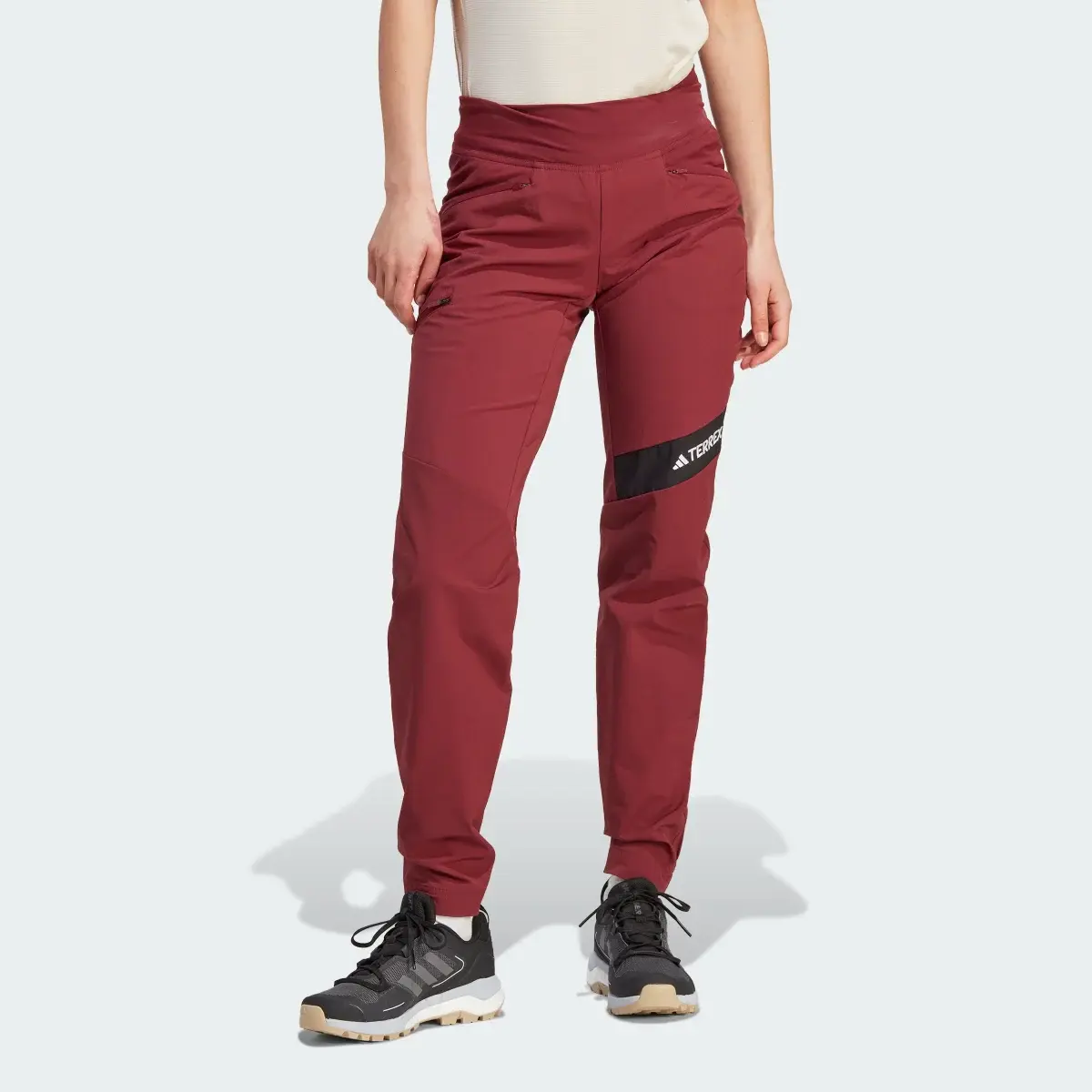 Adidas Pantaloni da climbing Terrex Techrock Alpine. 1