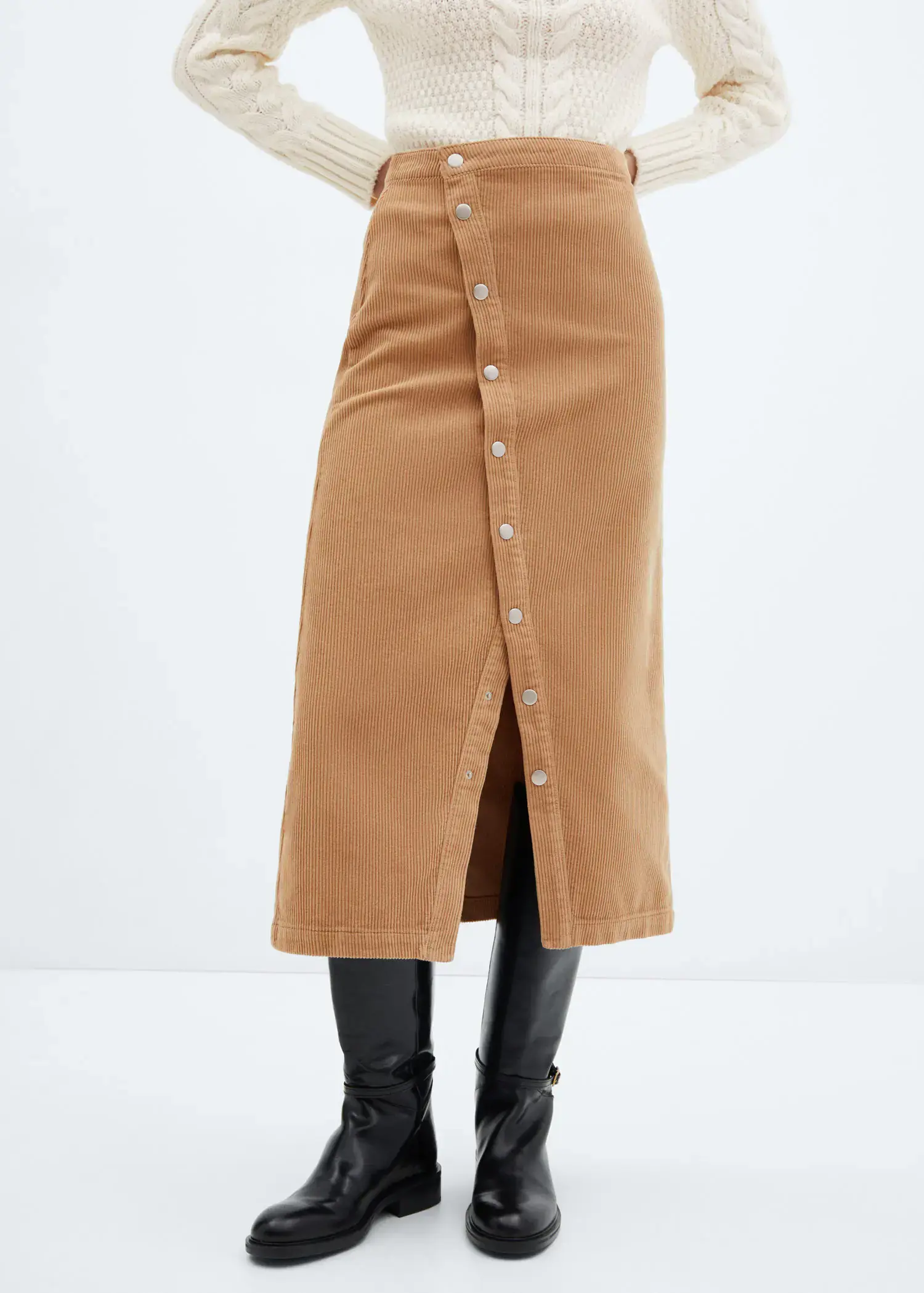 Mango Buttoned corduroy skirt. 2