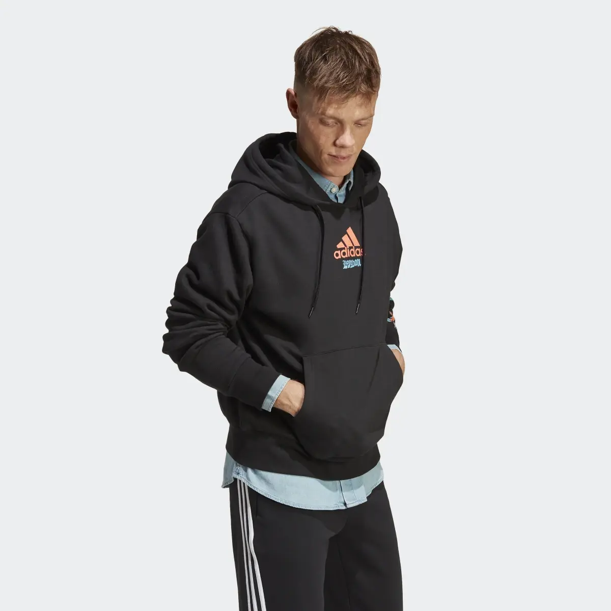 Adidas Graphic Hoodie. 3