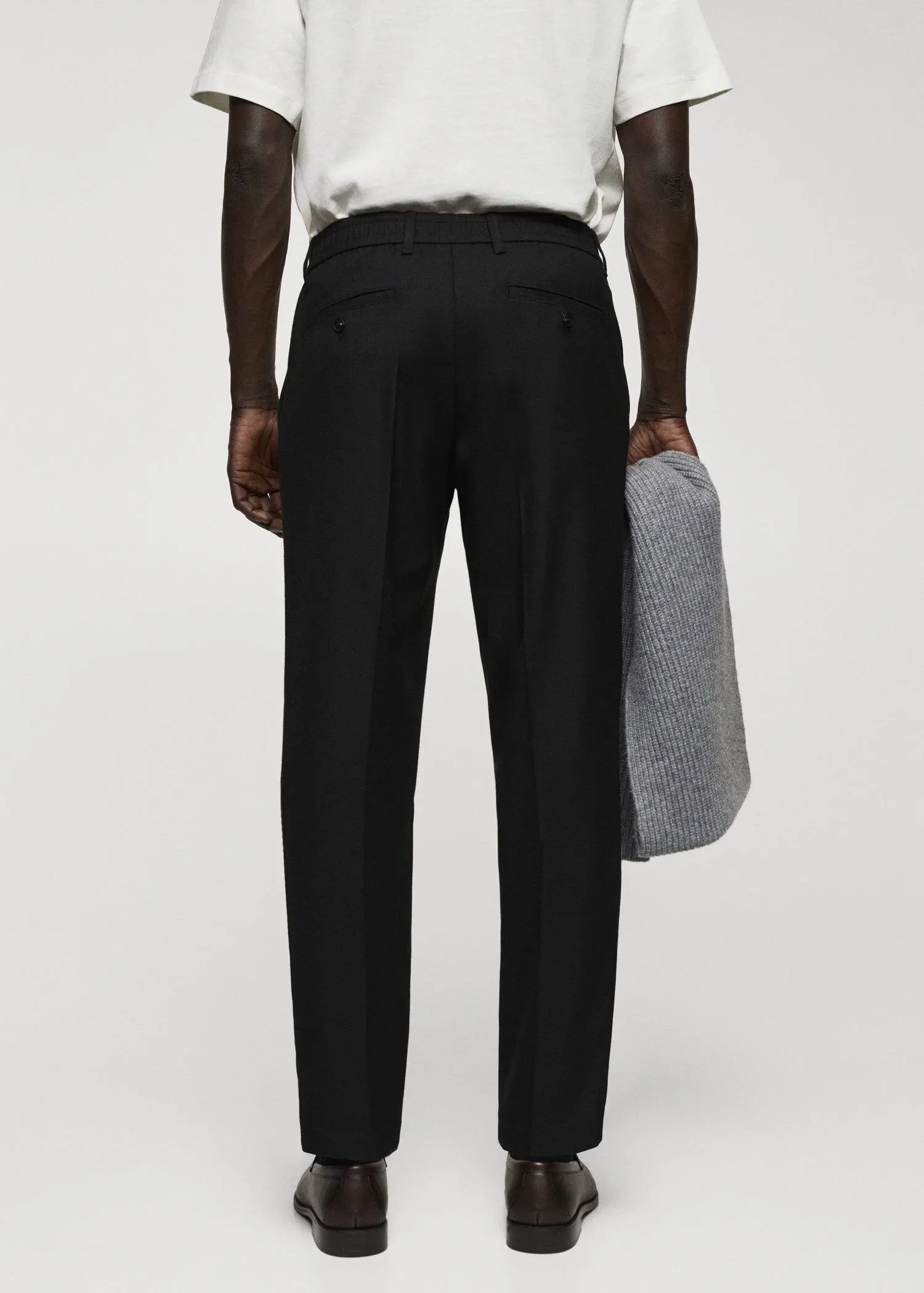 Mango Slim-fit cotton pleated trousers. 3
