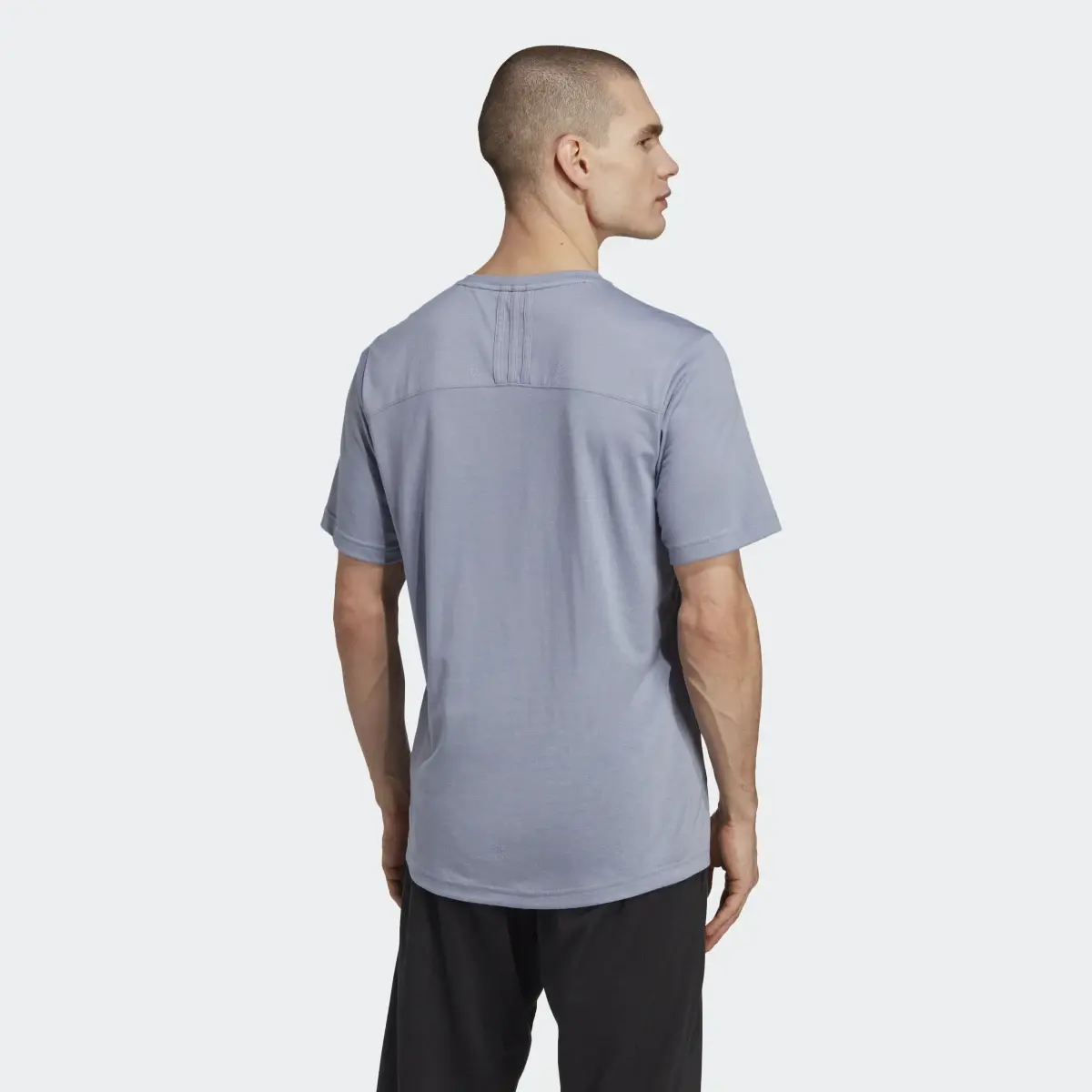 Adidas Playera de Entrenamiento Yoga Base. 3