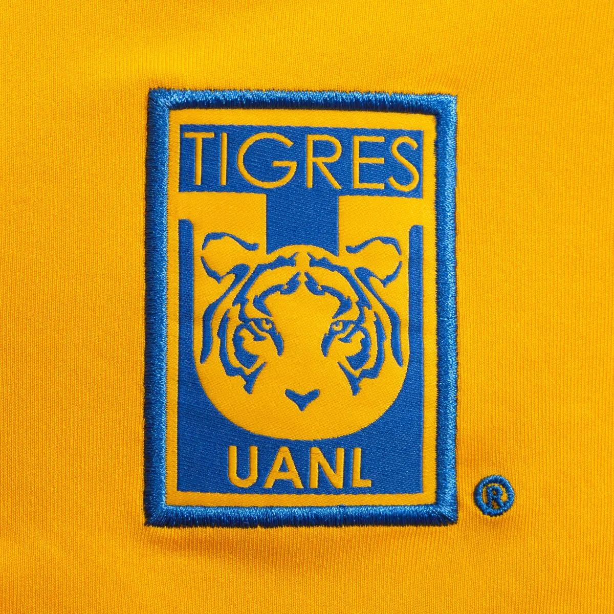 Adidas Shorts Uniforme de Local Tigres UANL 23/24. 3