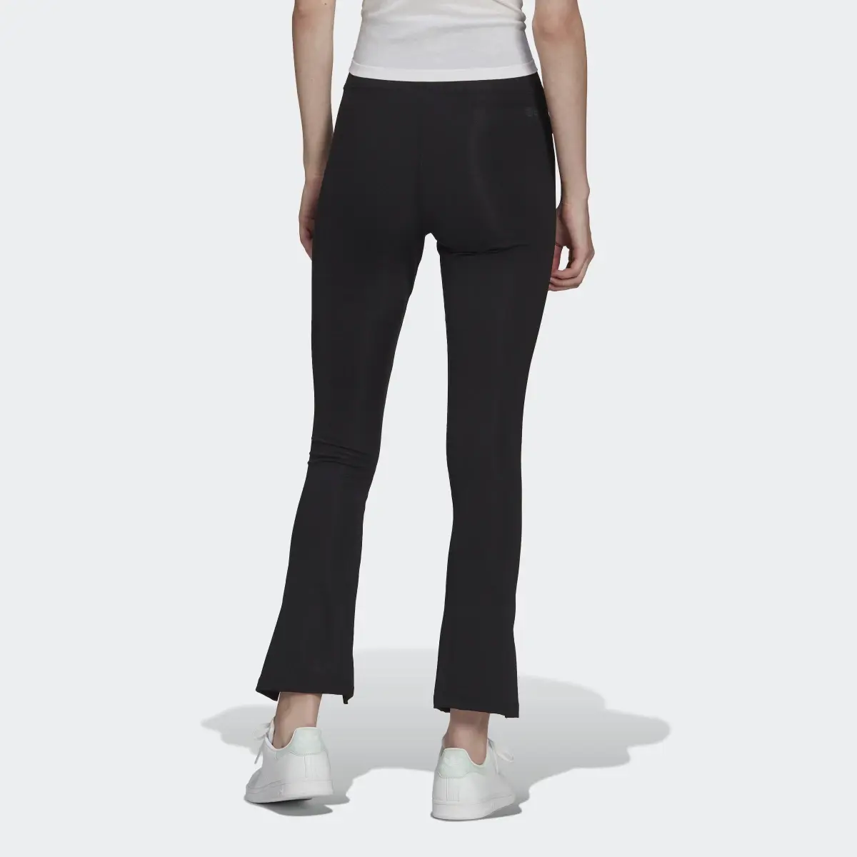 Adidas Adicolor Classics SST Open Hem Leggings. 2