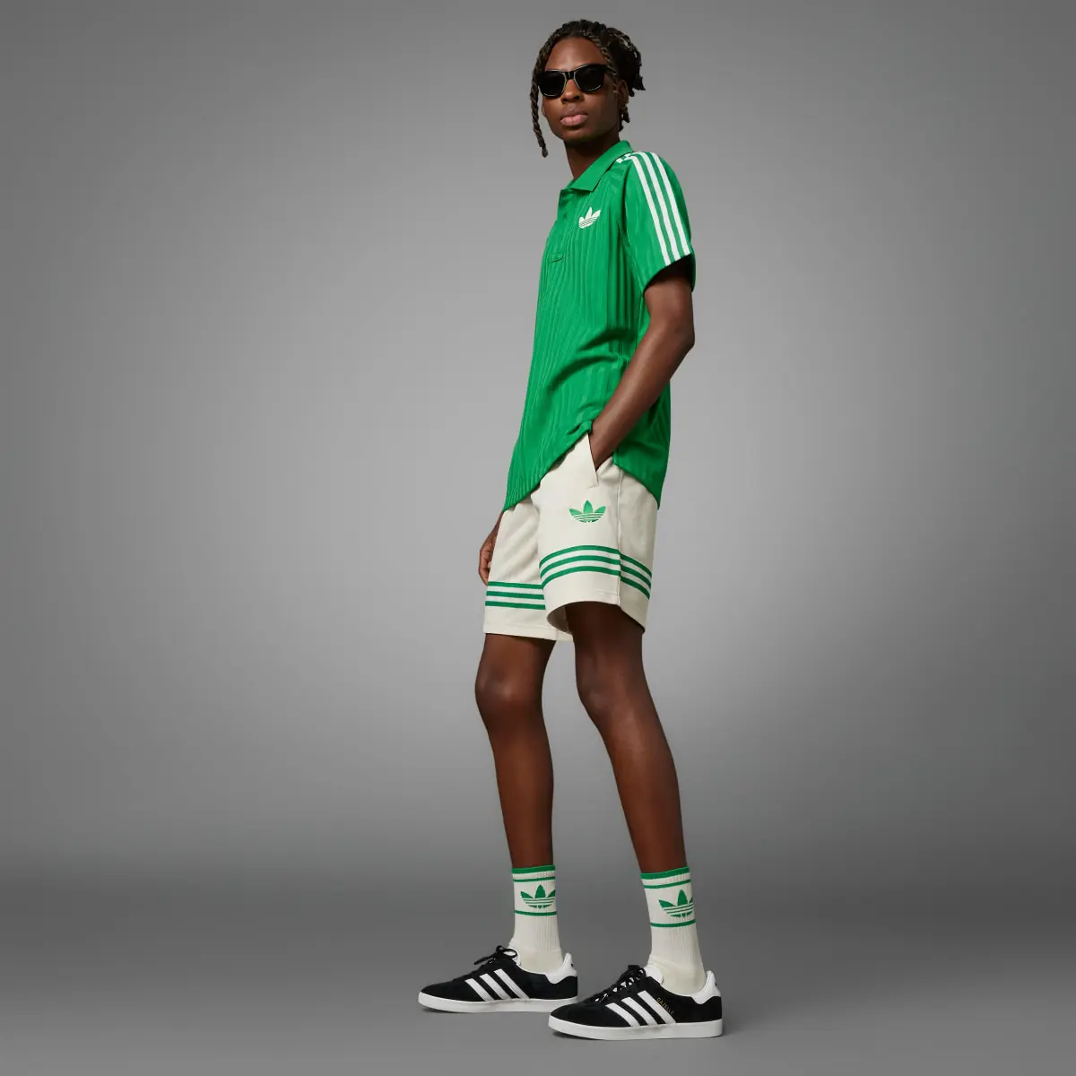 Adidas Adicolor 70s Monogram Shorts. 3