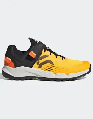 Adidas 5.10 TRAILCROSS CLIP-IN MOUNTAIN BIKING SHOES. 2 Adidas 5.10 TRAILCROSS CLIP-IN MOUNTAIN BIKING SHOES. 2