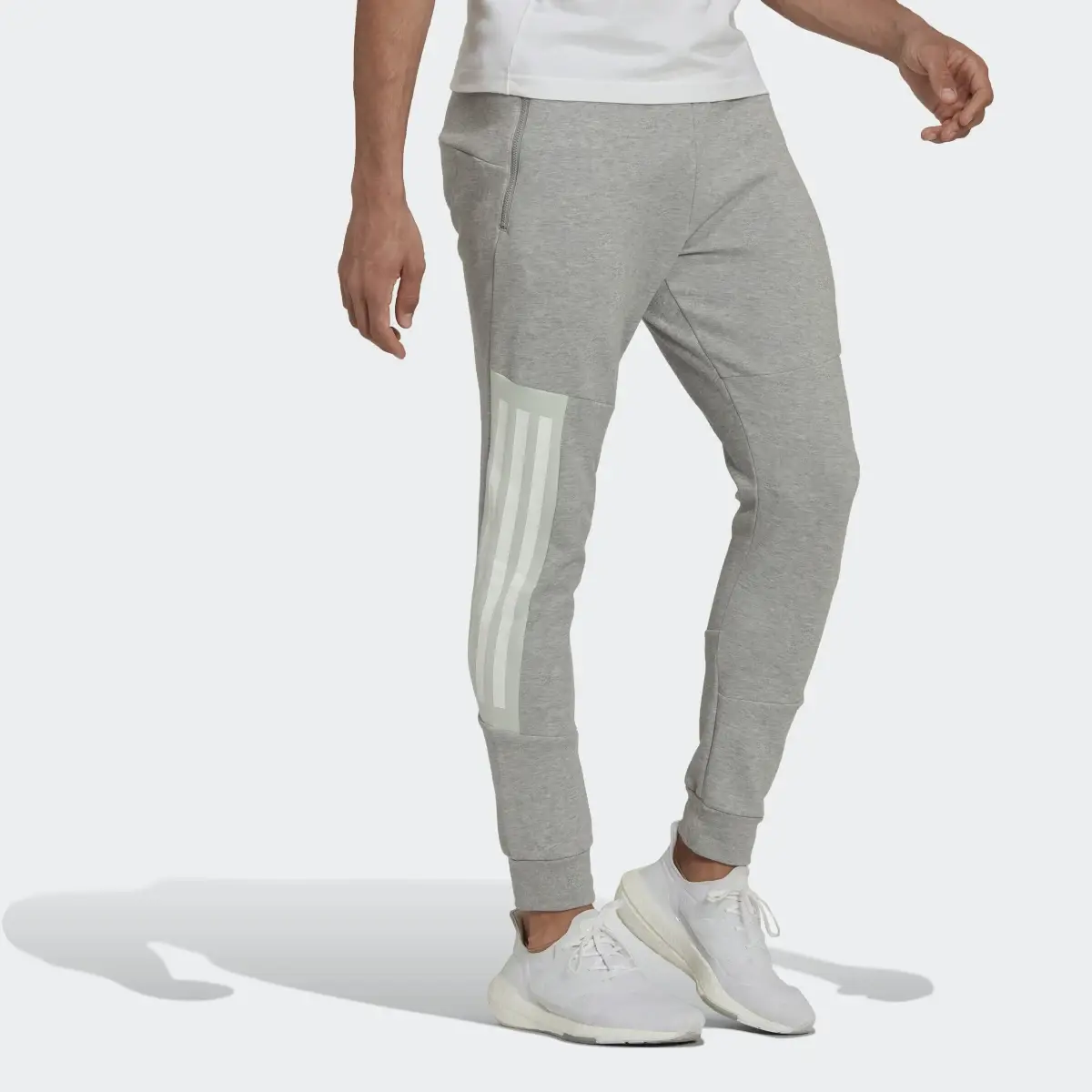 Adidas Future Icons 3-Stripes Pants. 3