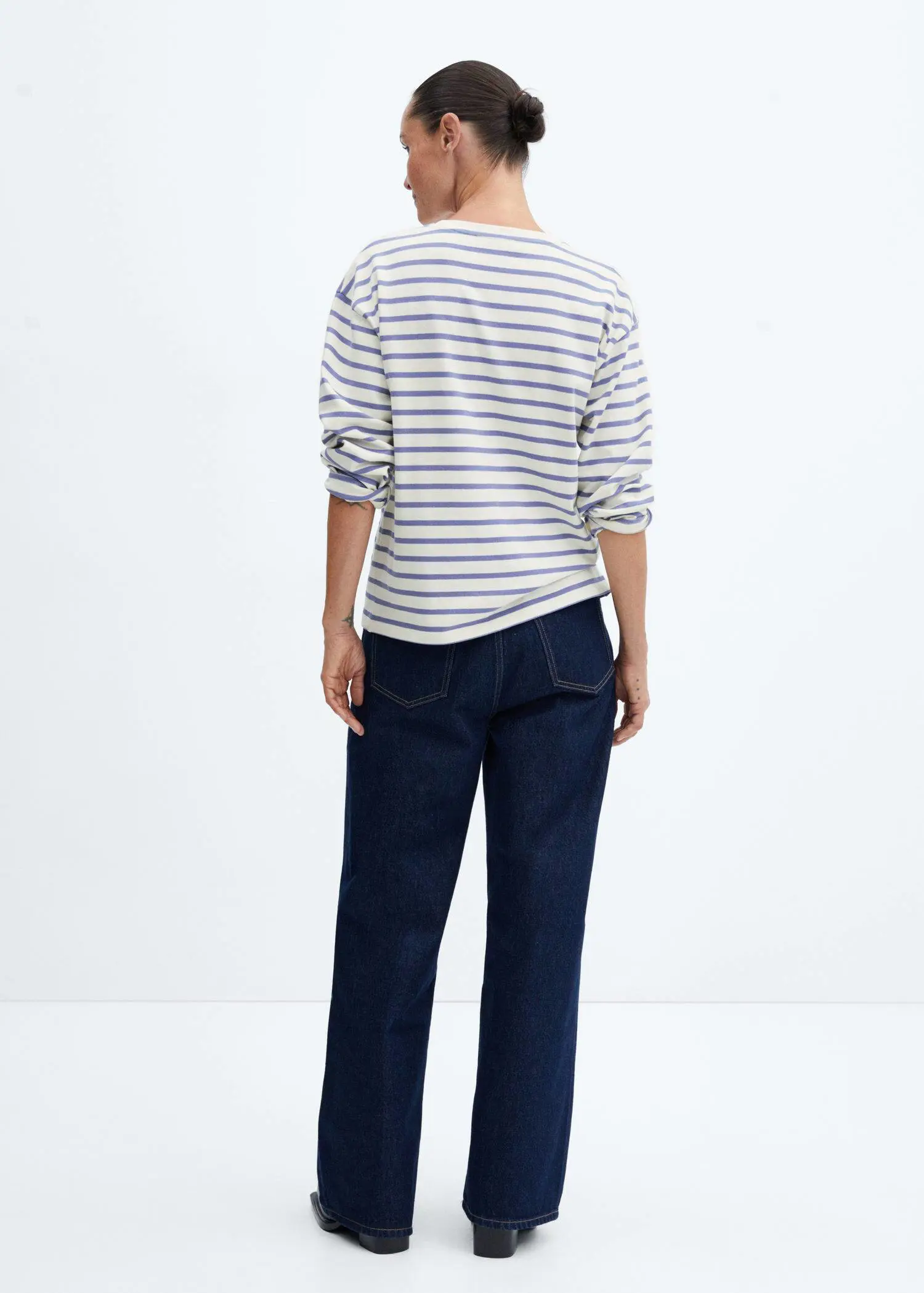 Mango Striped round-neck sweatshirt. 3