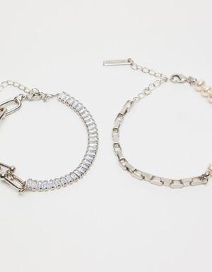 Layered Pearls & Baguette Bracelet