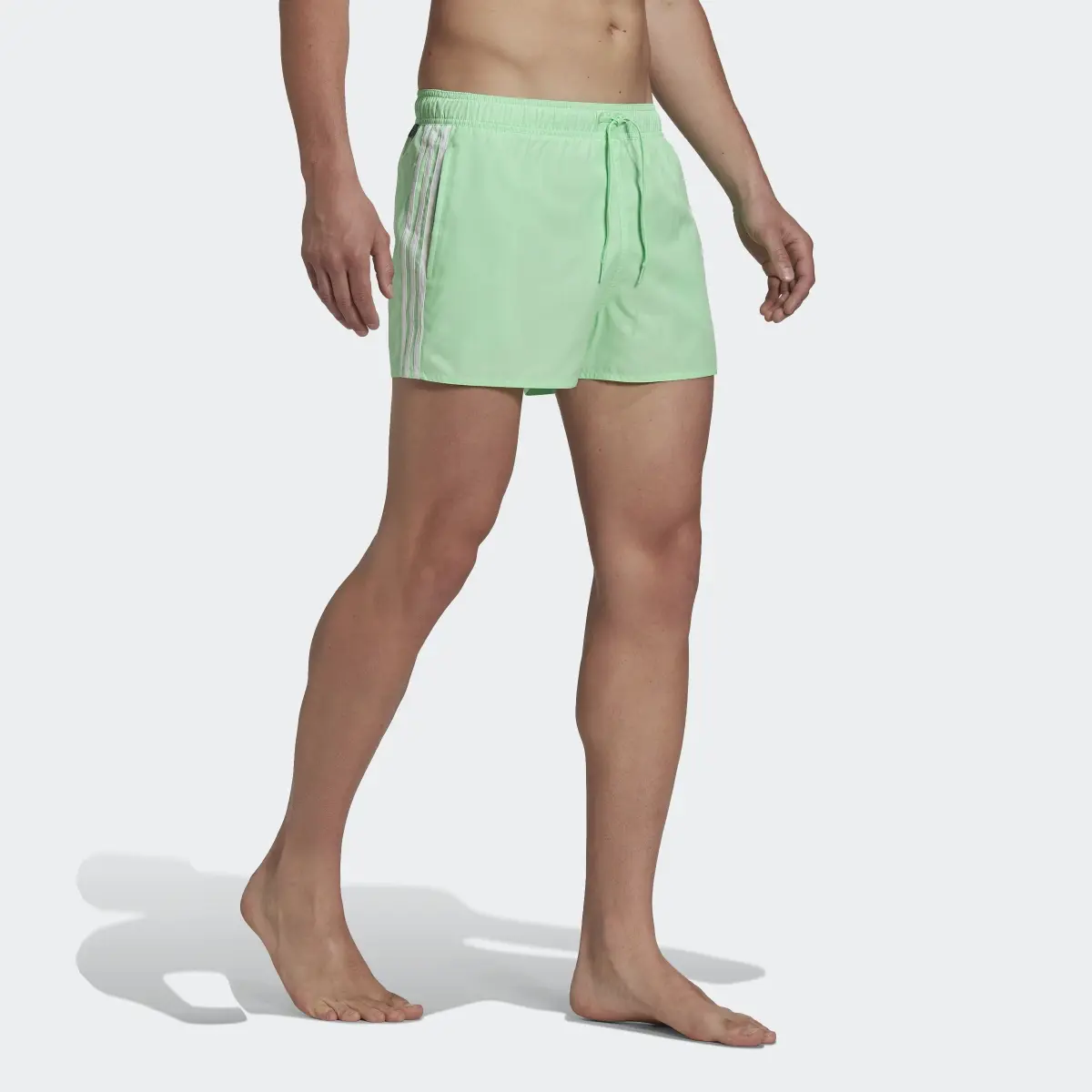 Adidas Classic 3-Streifen Badeshorts. 3