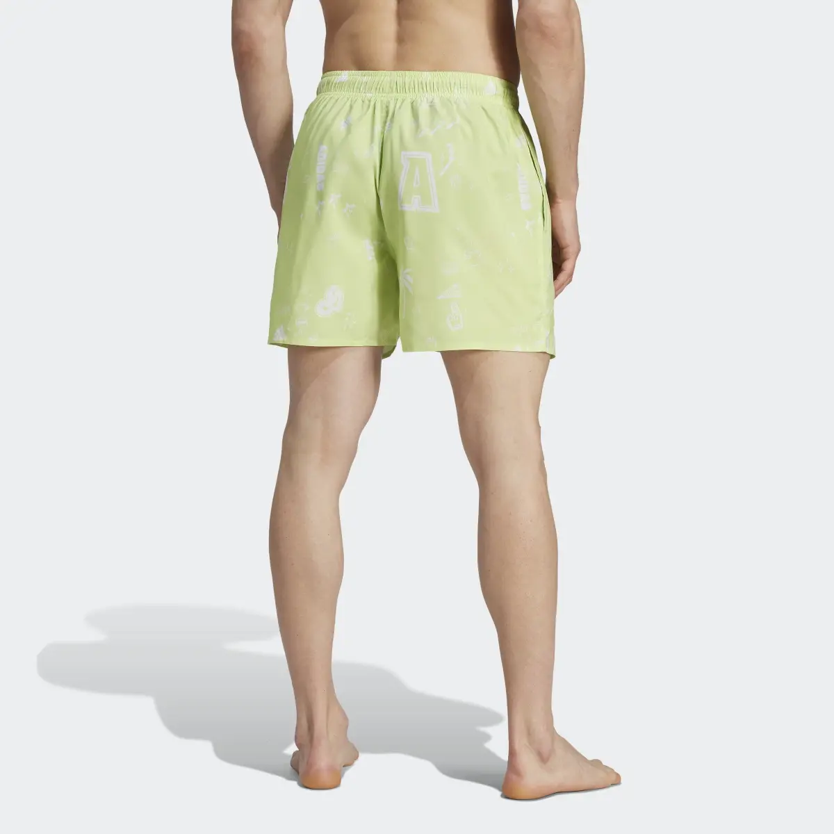 Adidas Short de bain à coupe courte Brand Love CLX. 2