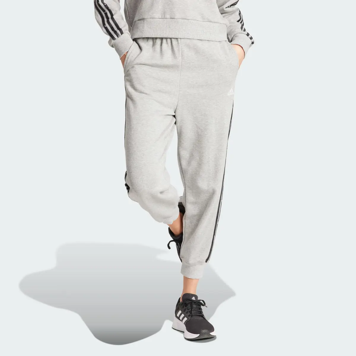 Adidas Pantaloni Essentials 3-Stripes Animal-Print 7/8. 1