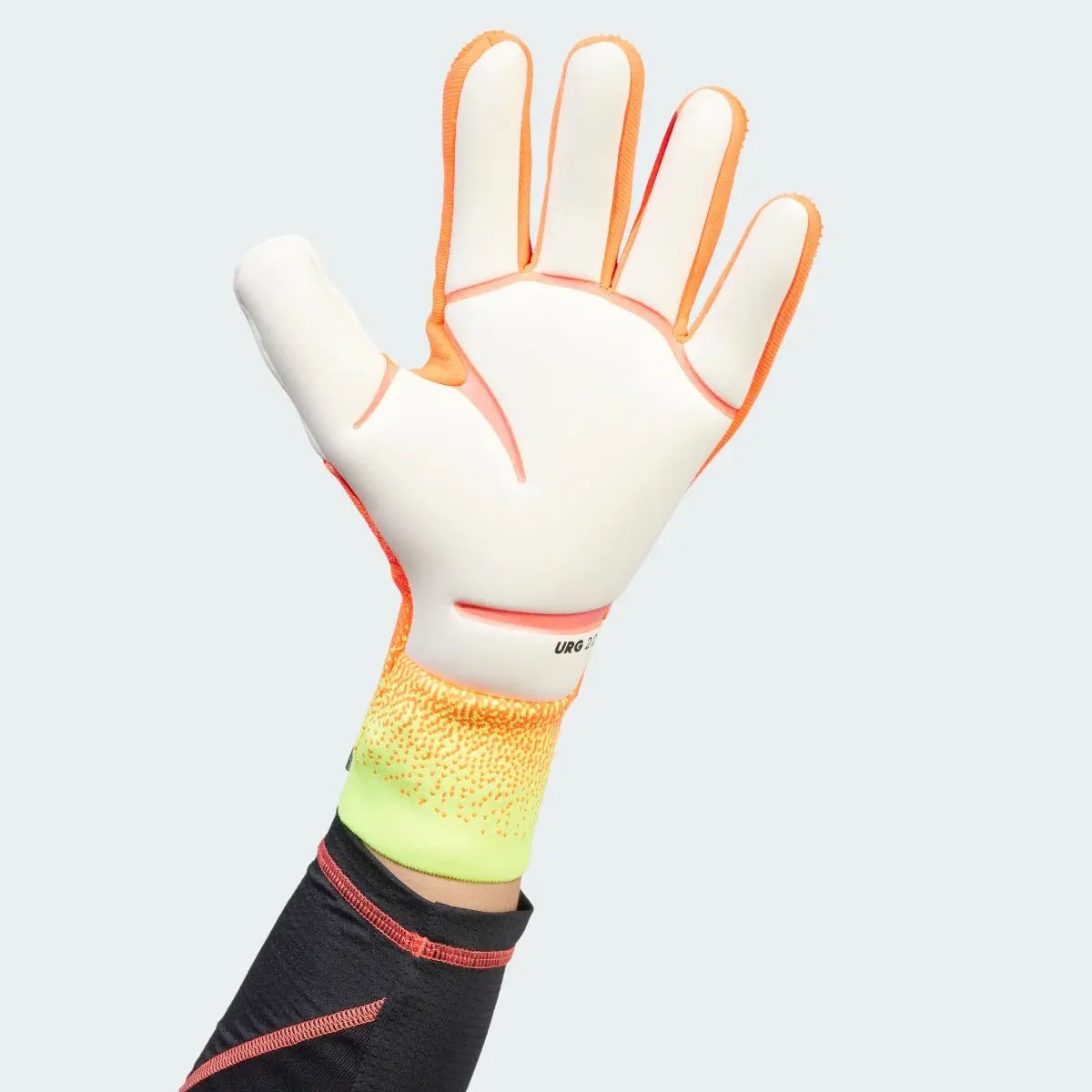 Adidas Predator Pro Goalkeeper Gloves. 3