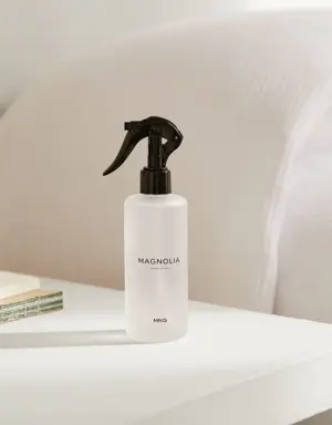 Magnolia air freshener spray 