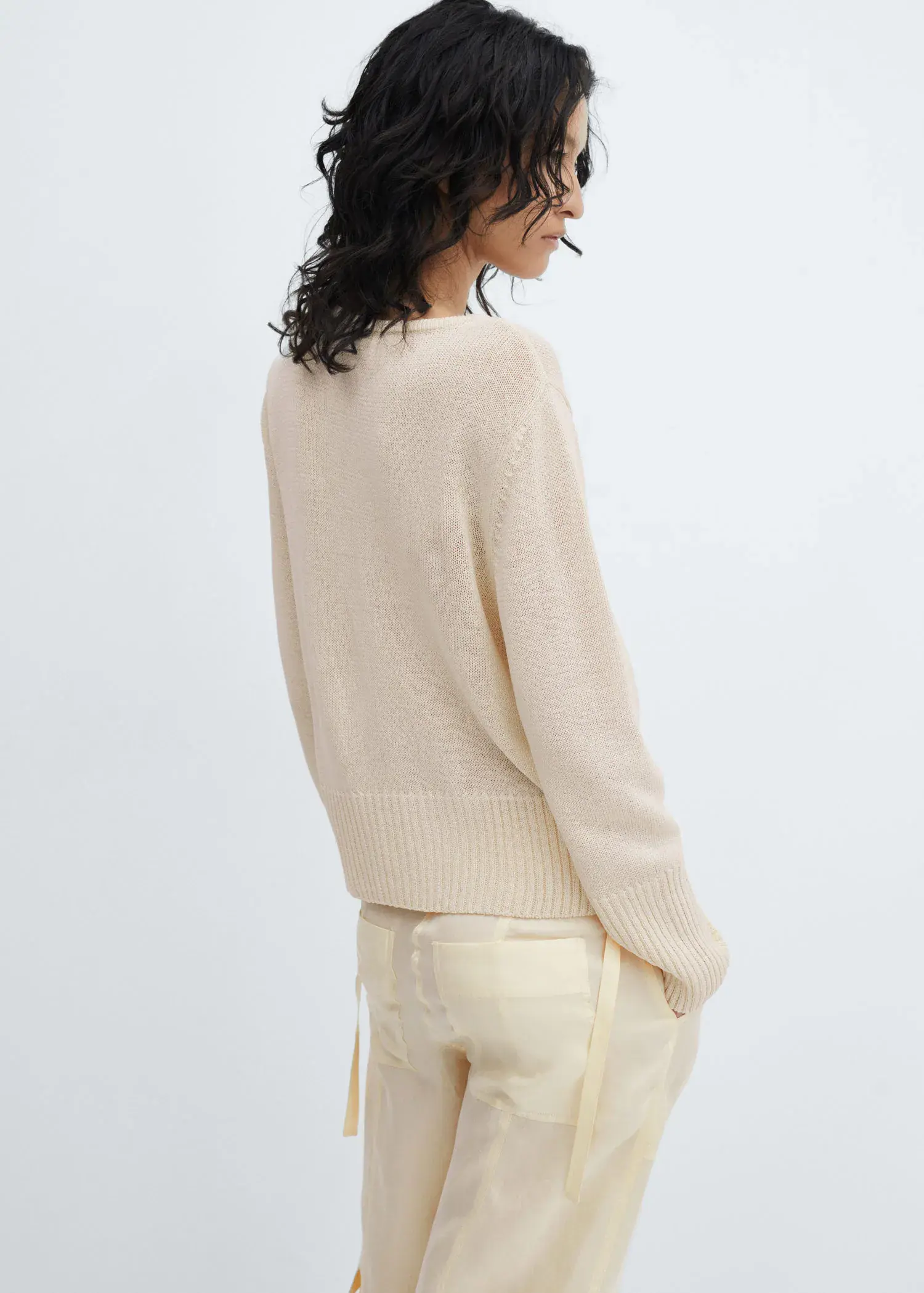 Mango Pullover crossover with slit detail. 3