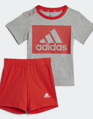 Adidas Conjunto Playera y Shorts Essentials