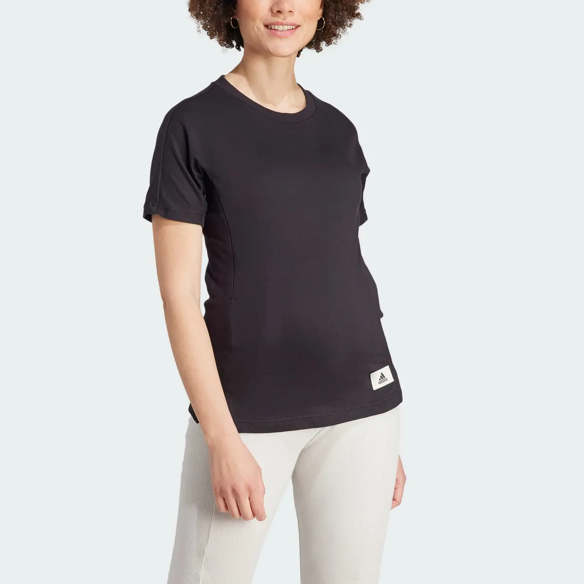 Adidas T-shirt (Maternity). 1