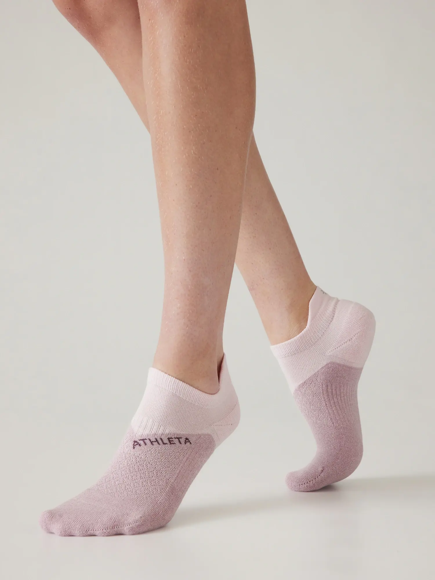 Athleta Everyday Ankle Sock pink. 1
