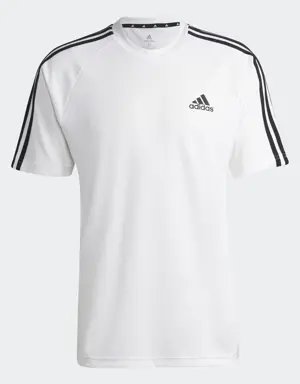 A FOOTBALL SHIRT FOR FRIENDLY MATCHES AND CROSS TRAINING