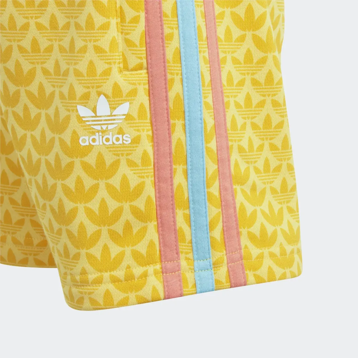 Adidas Graphic Print Shorts and Tee Set. 2