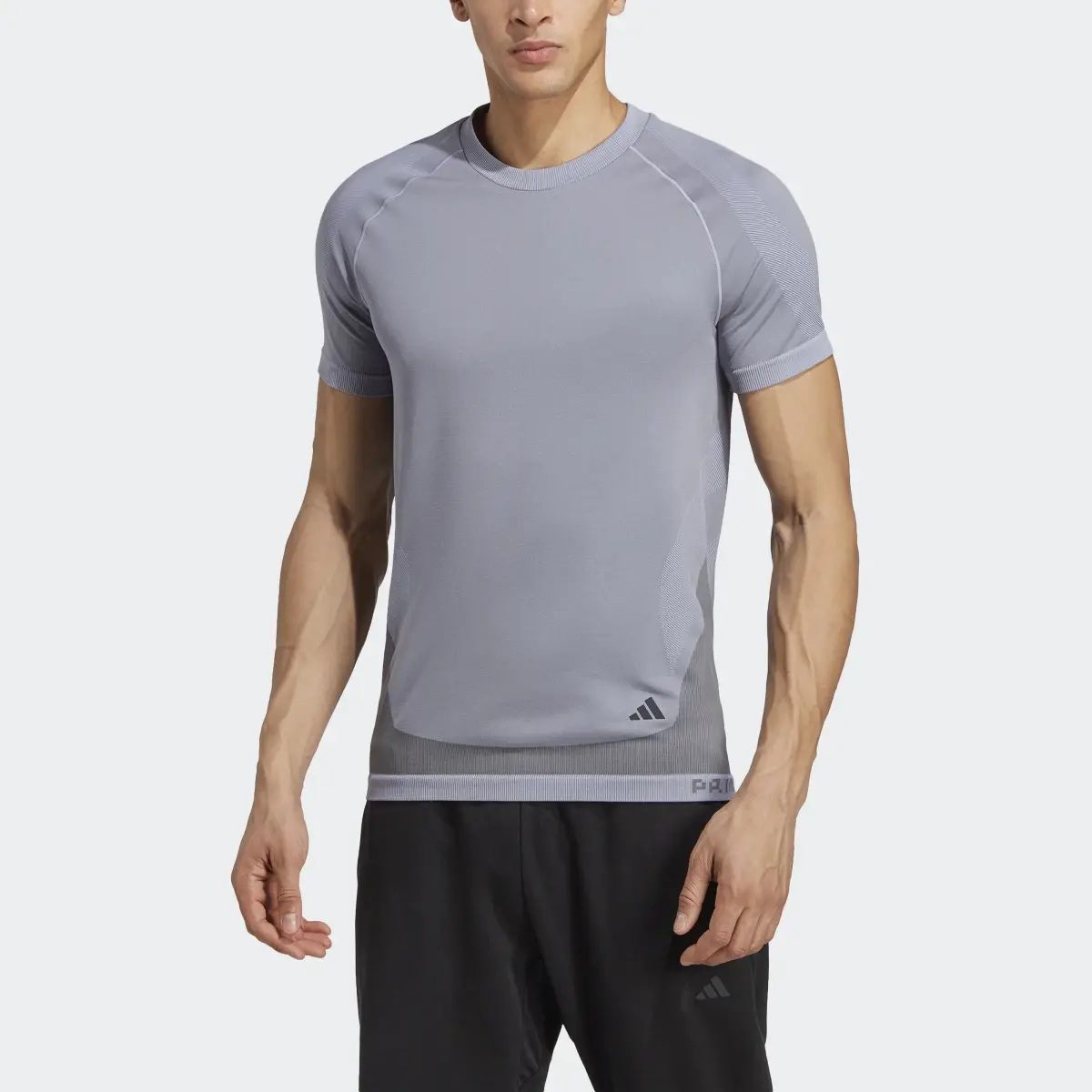 Adidas T-shirt da allenamento adidas PRIMEKNIT Yoga Seamless. 1