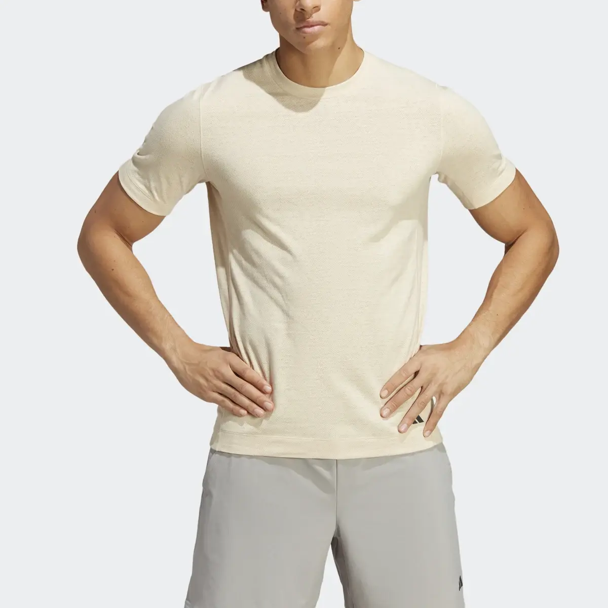 Adidas Playera de Entrenamiento Yoga. 1