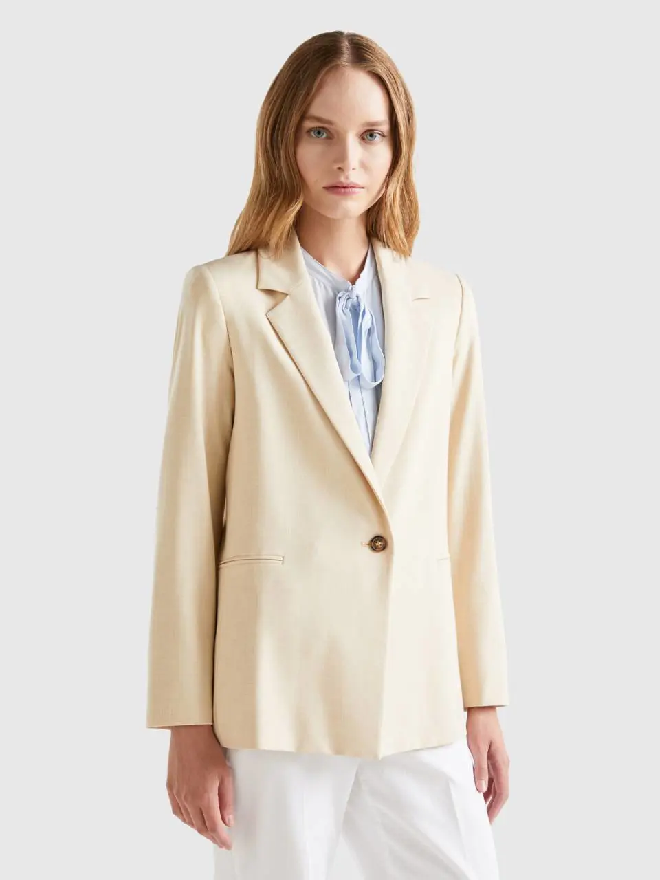 Benetton blazer in stretch viscose blend. 1