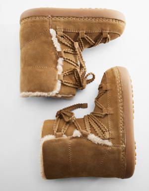 Lace-up sheepskin boots