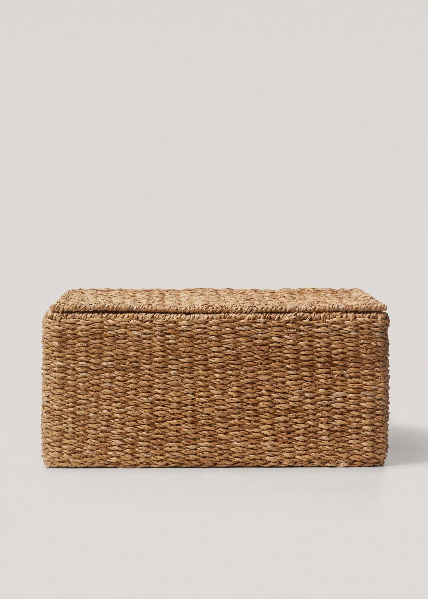 Mango Braided basket with handles 45x35cm. 1