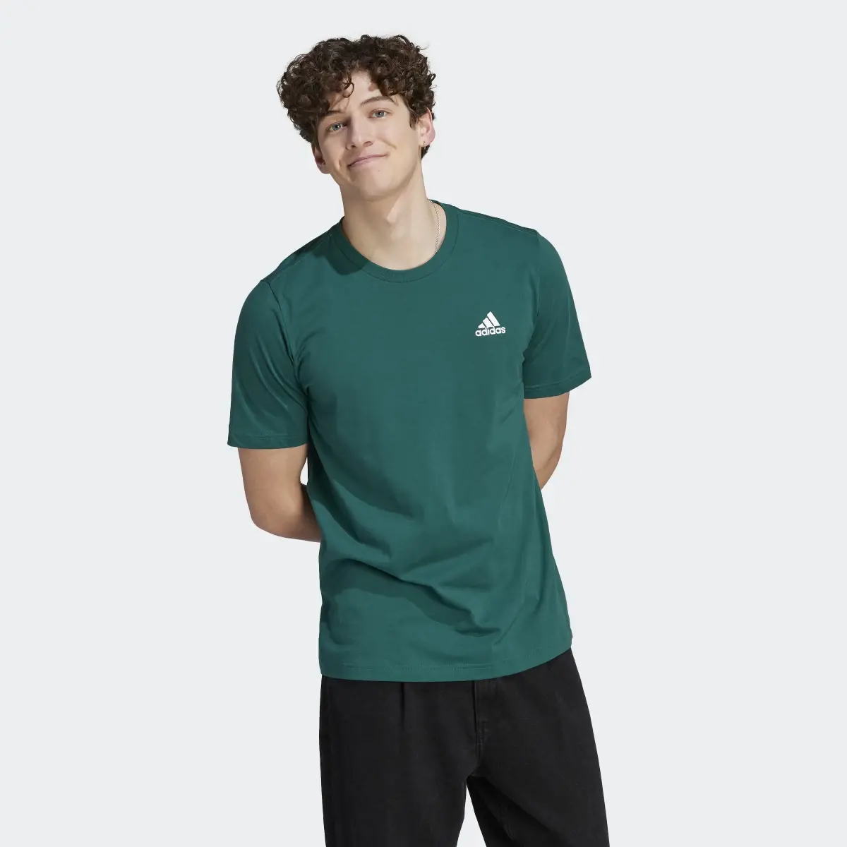 Adidas Camiseta Essentials Single Jersey Embroidered Small Logo. 2