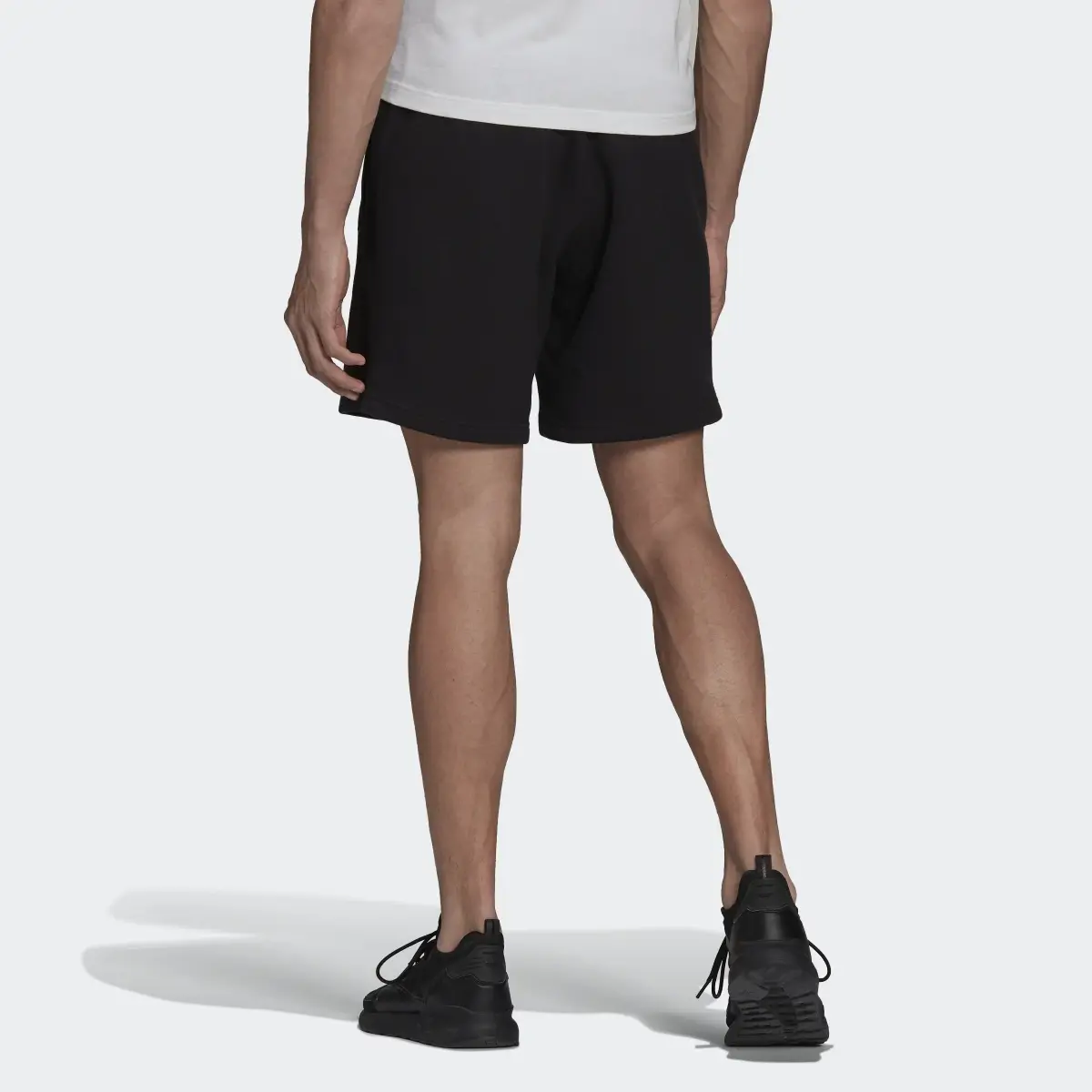Adidas Adicolor Trefoil Shorts. 2