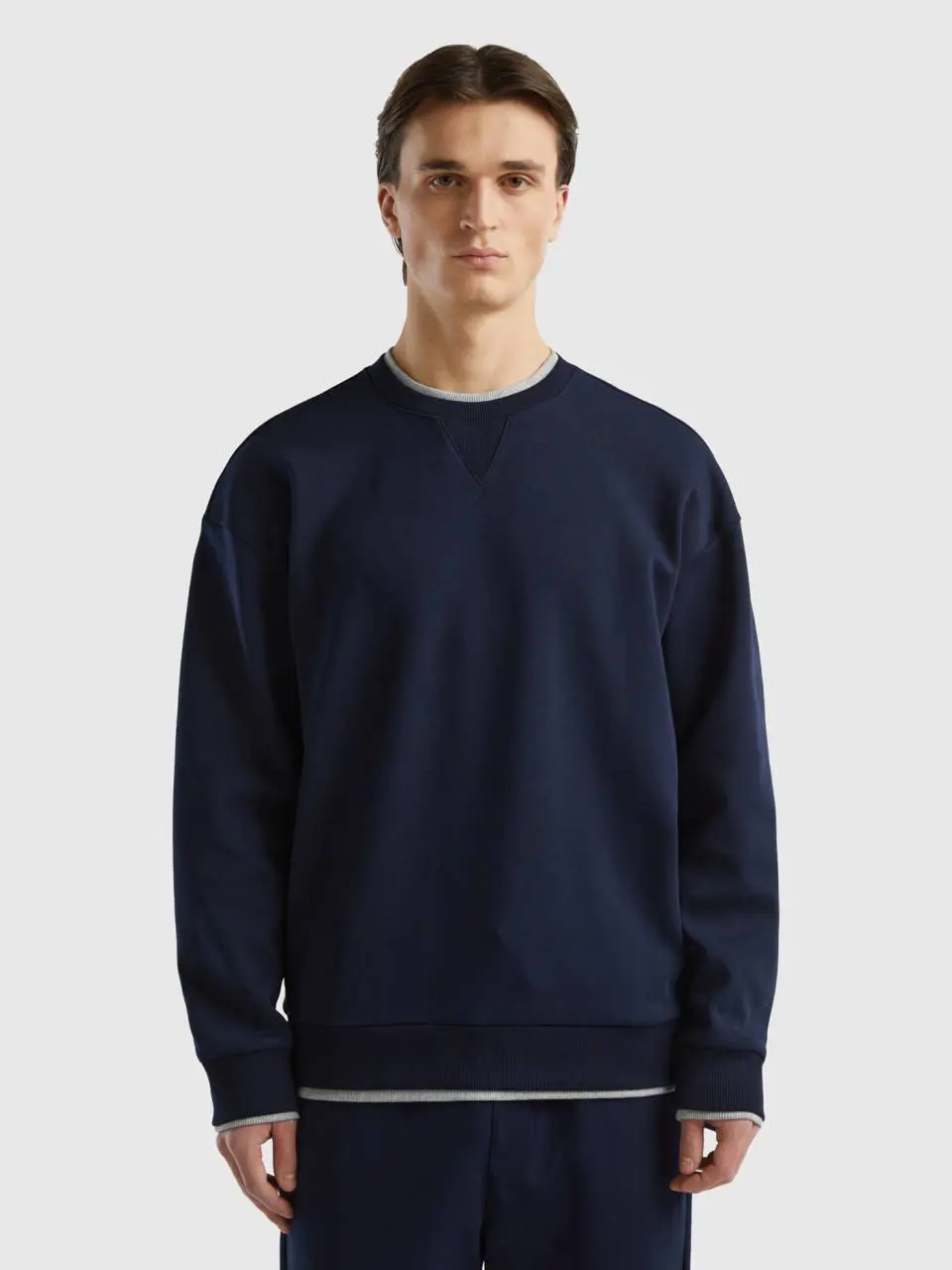 Benetton relaxed fit sweatshirt. 1