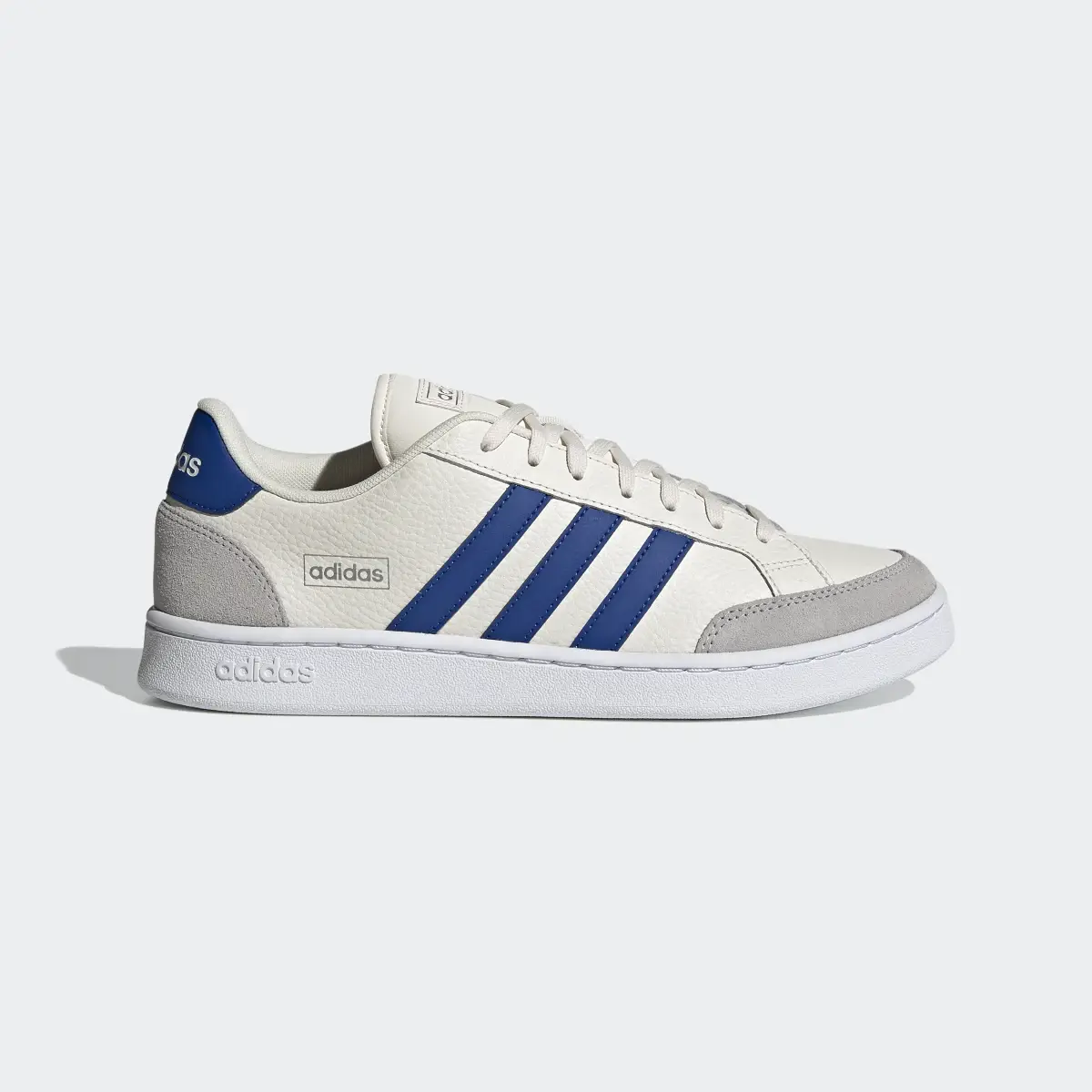 Adidas Grand Court SE Shoes. 2 Adidas Grand Court SE Shoes. 2